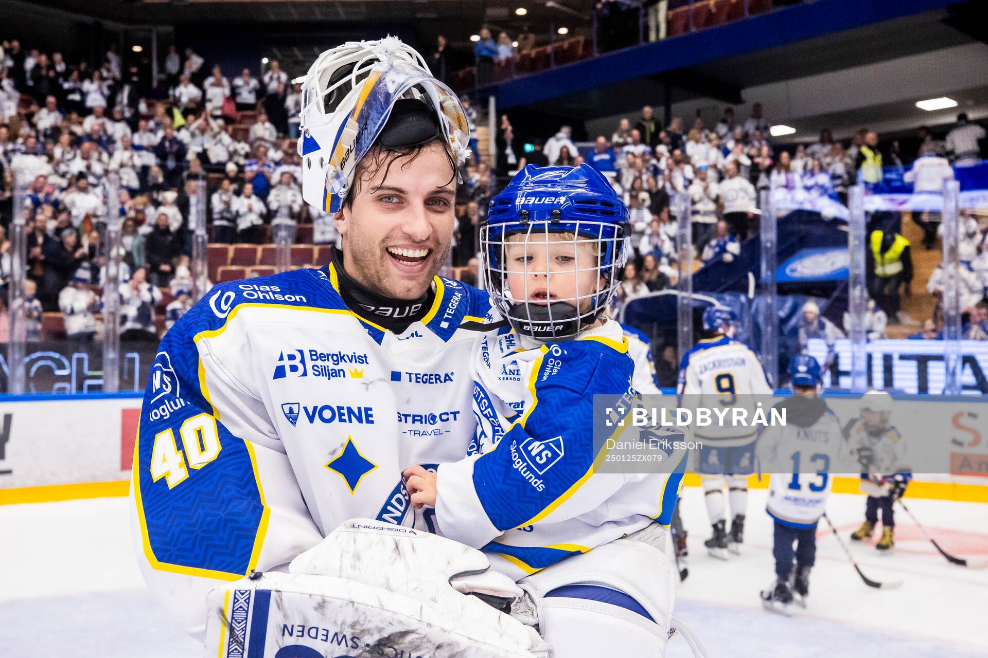 Leksands målvakt Mantas Armalis jublar