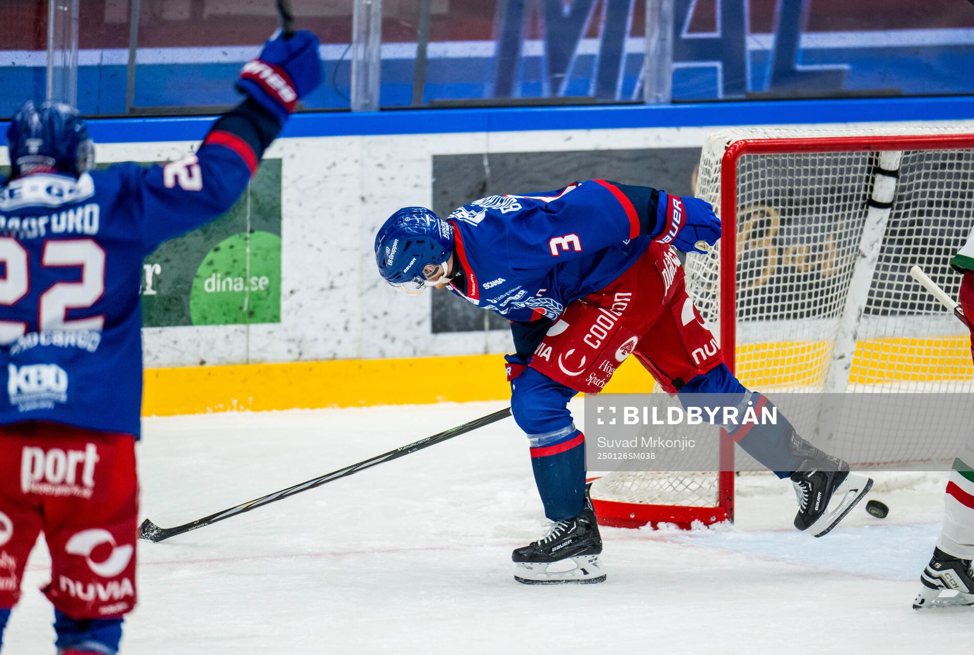Oskarshamns Niclas Burström jublar