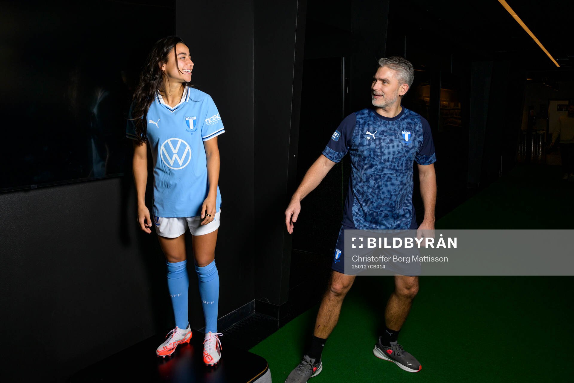 Malmö FFs Ines Belloumou med VD Niclas Carlnén med