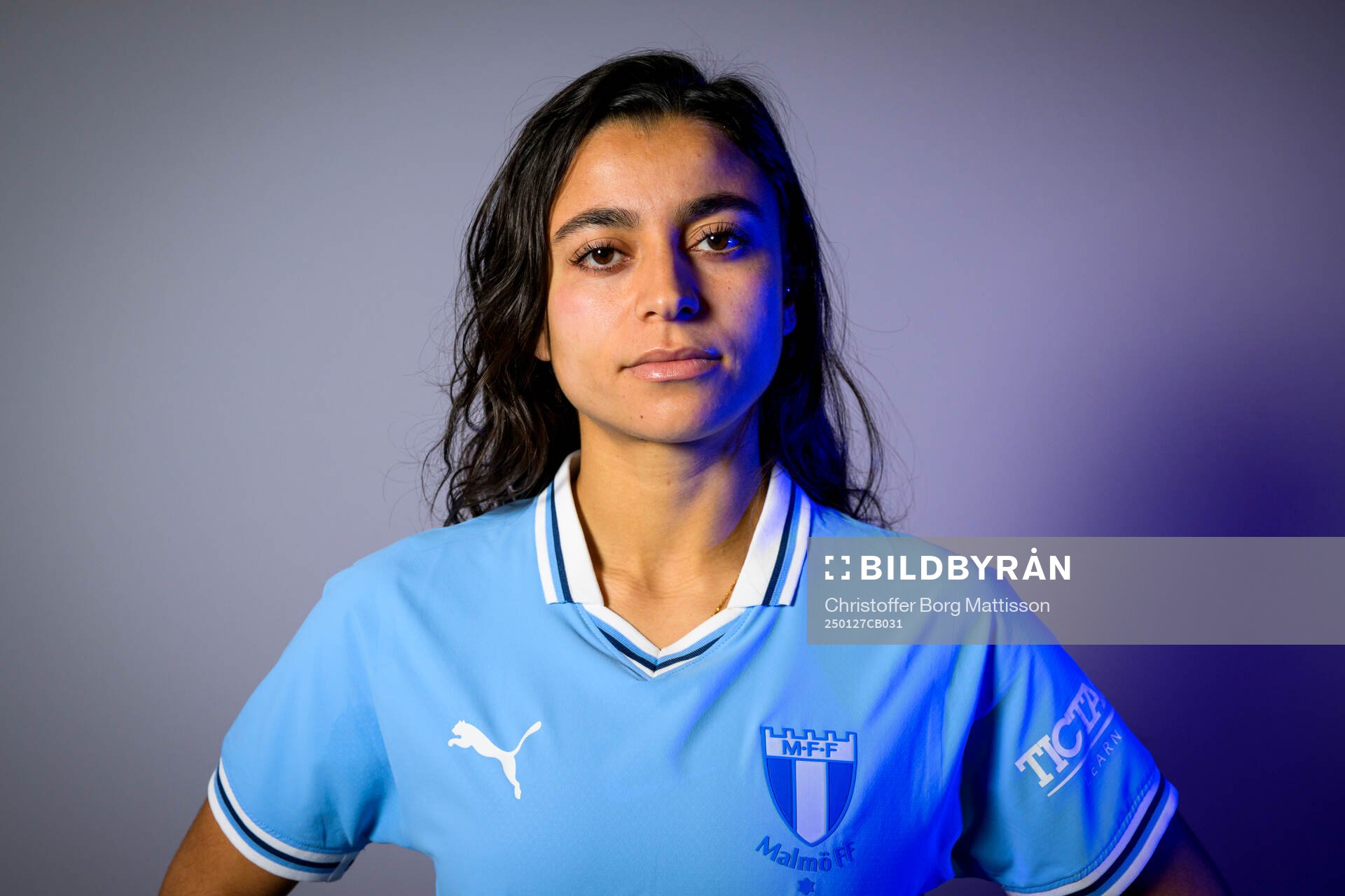 Malmö FF presenterar Ines Belloumou som ny spelare med