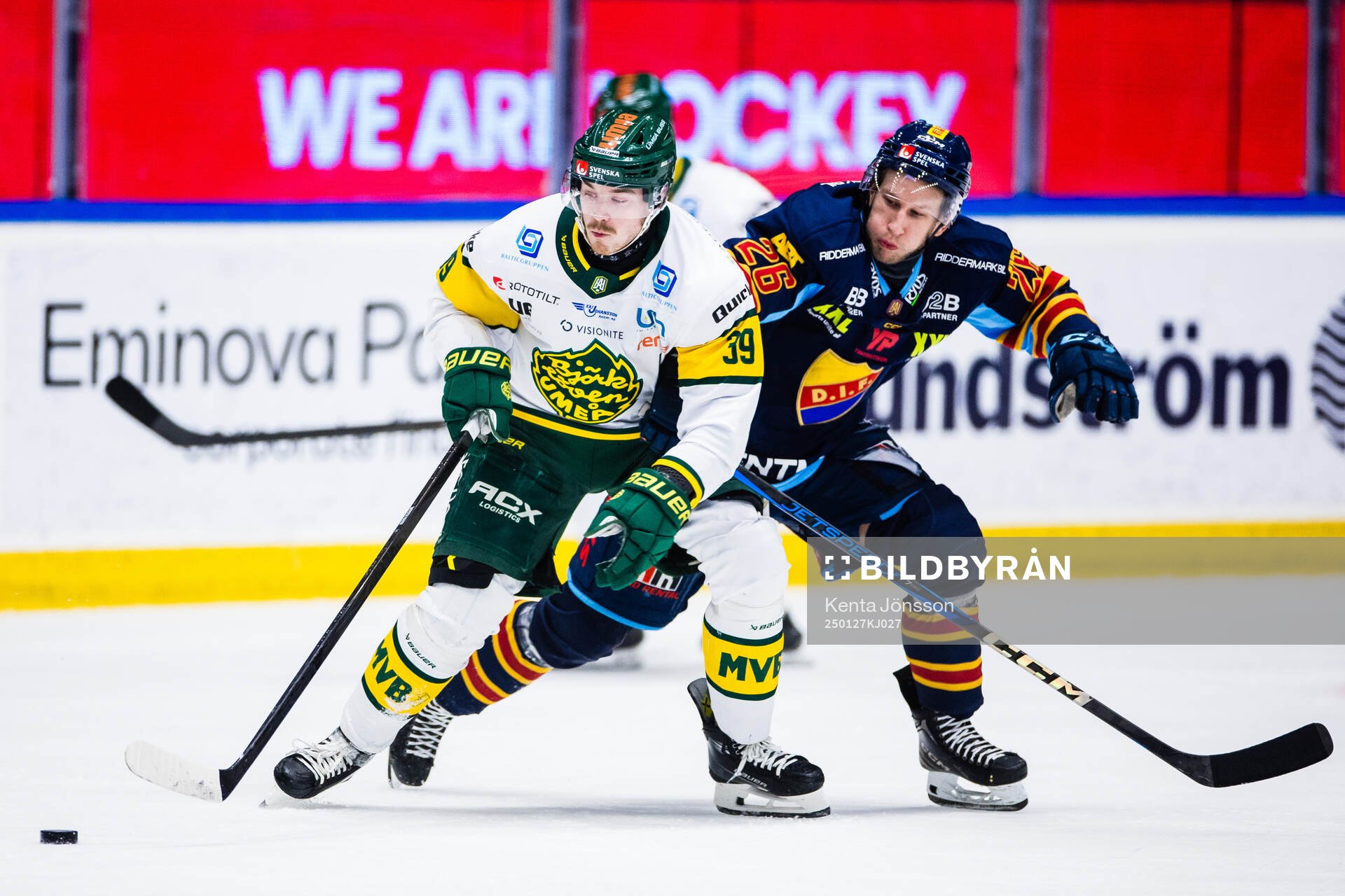 Björklövens Joel Mustonen och Djurgårdens Fredric Weigel