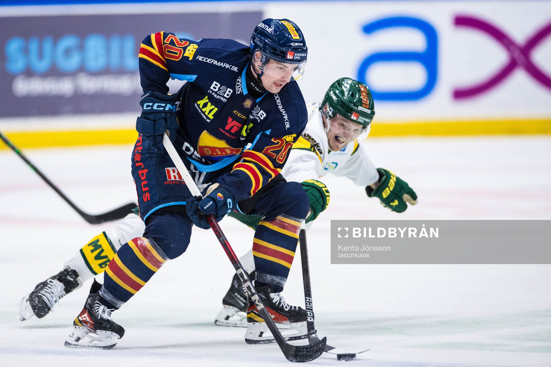 Djurgårdens Jonathan Tychonick och Björklövens Axel
