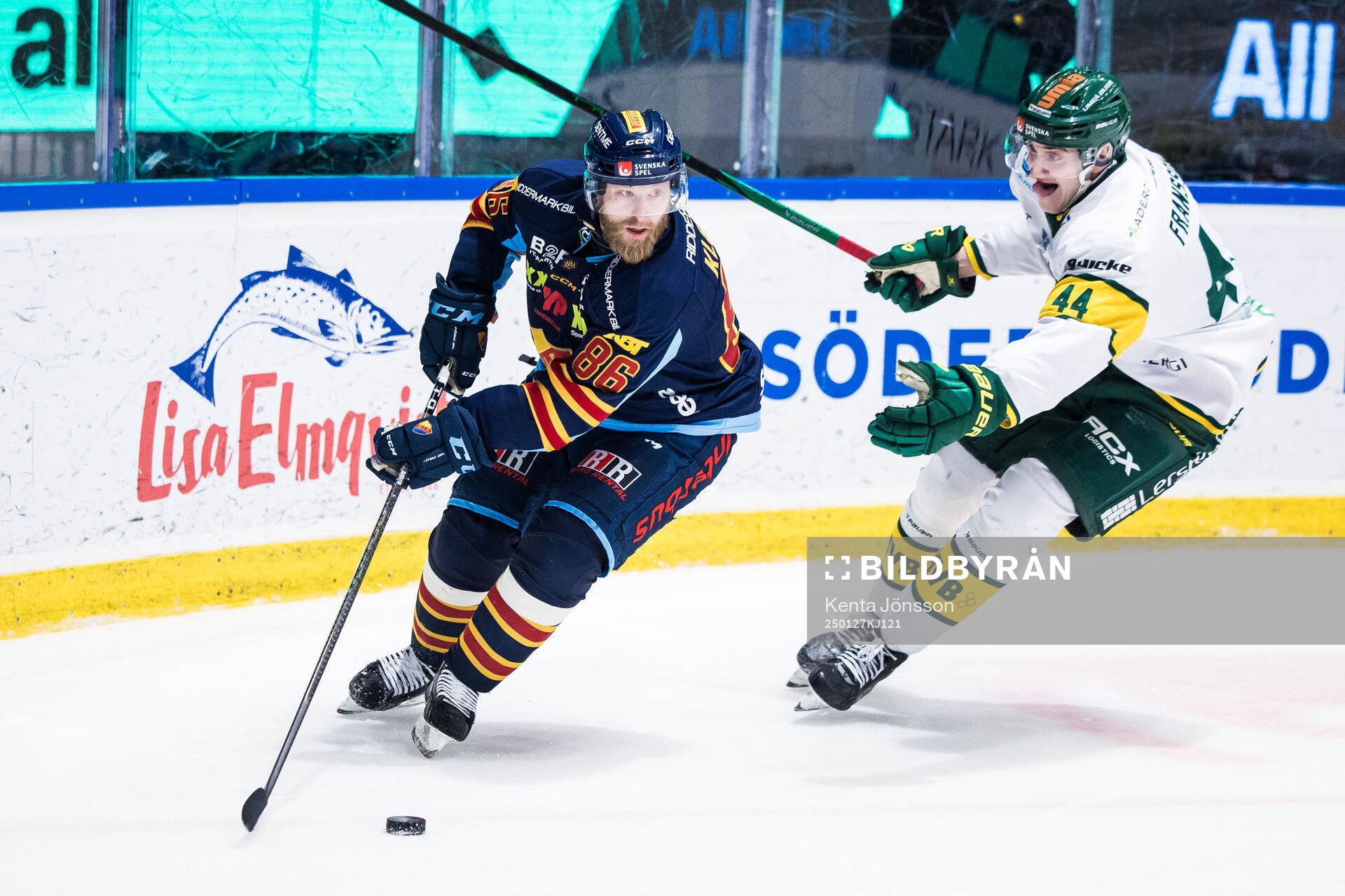 Djurgårdens Linus Klasen och Björklövens Martin Fransson