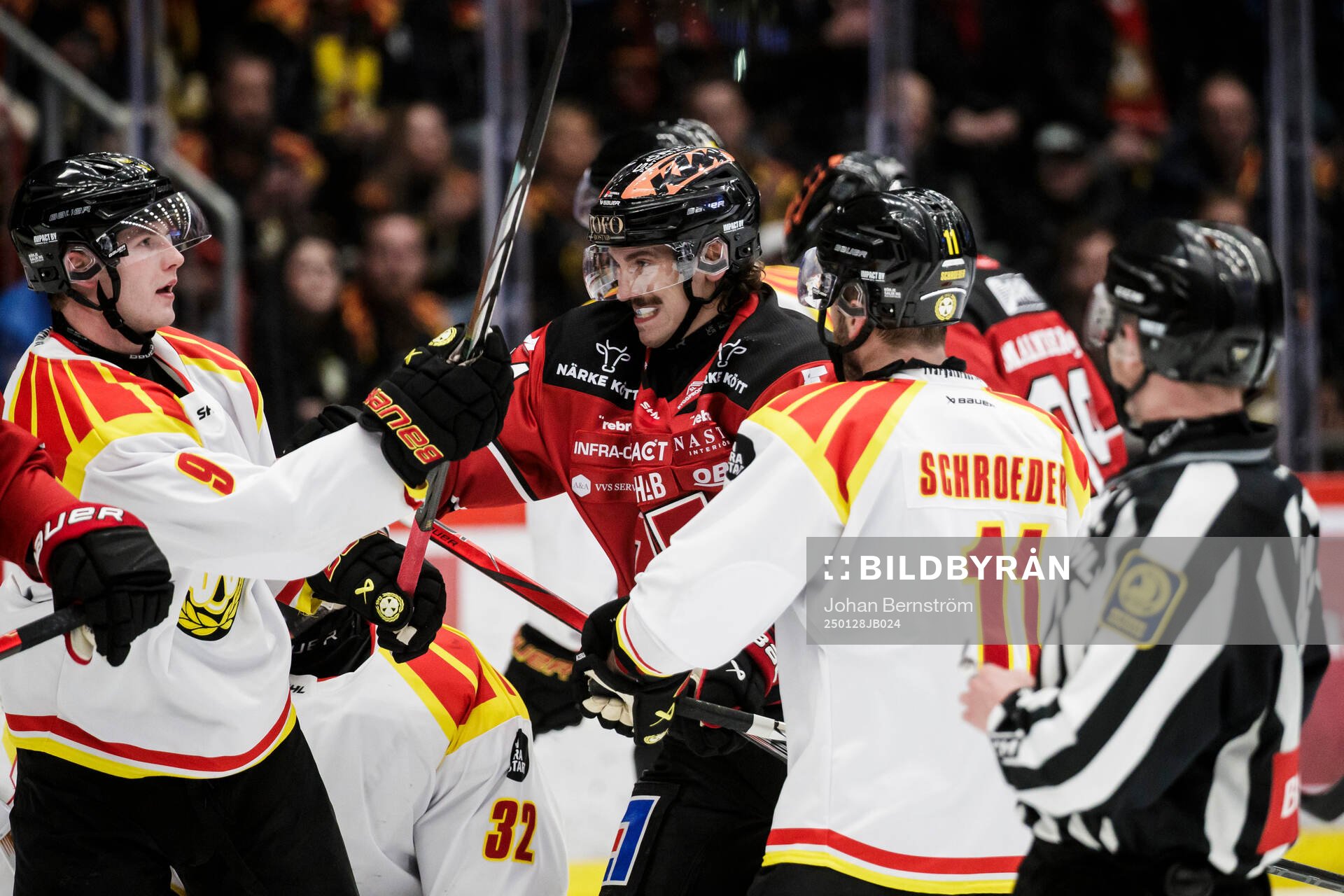 Brynäs Victor Söderström och Örebros Hannes Björninen