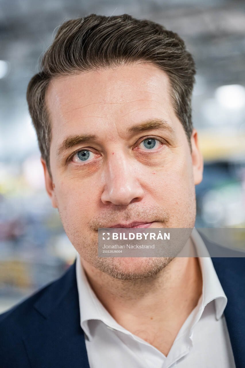 Tre Kronors förbundskapten Sam Hallam