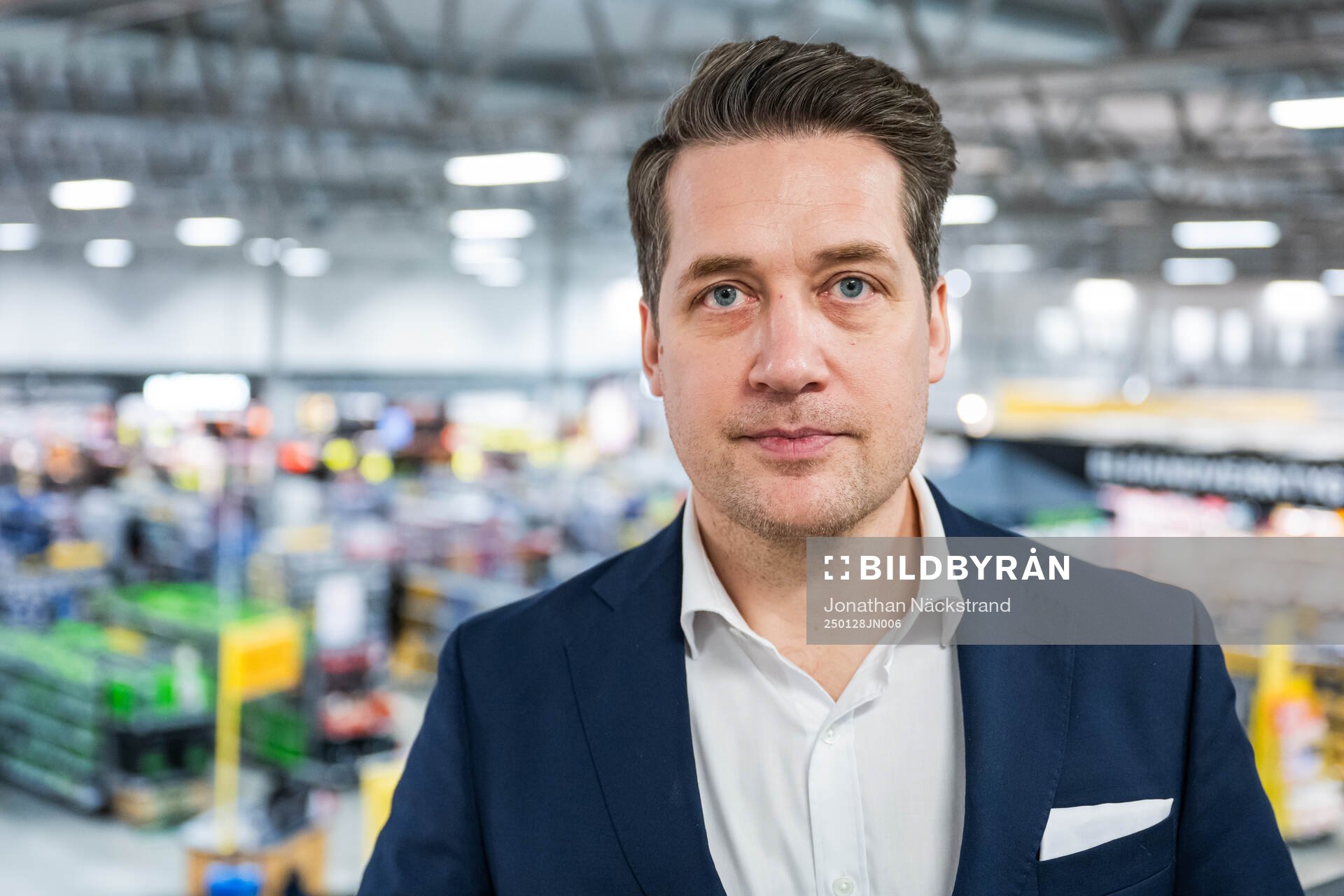 Tre Kronors förbundskapten Sam Hallam