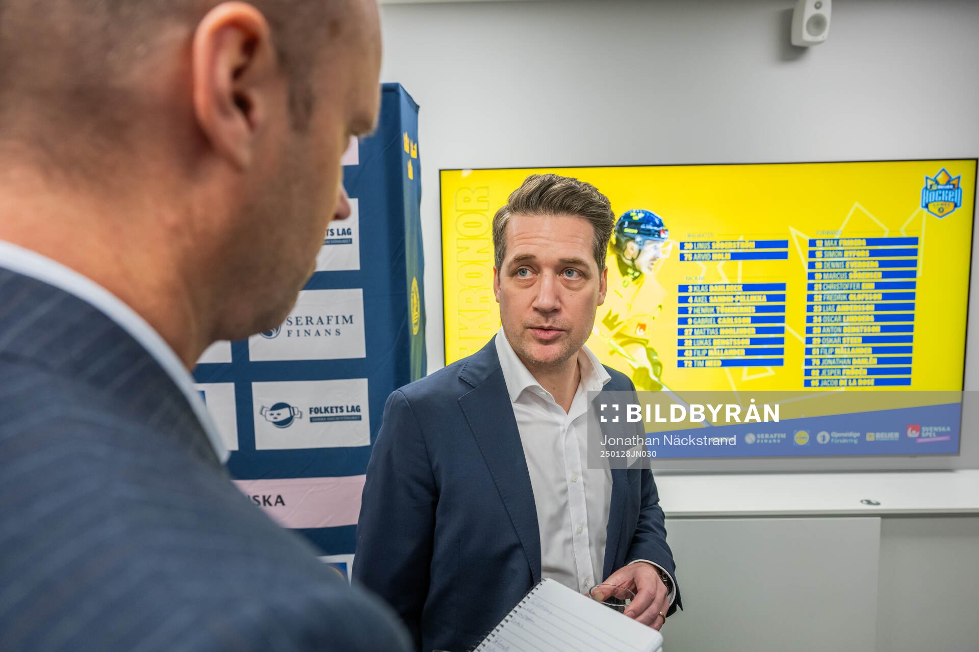 Tre Kronors förbundskapten Sam Hallam
