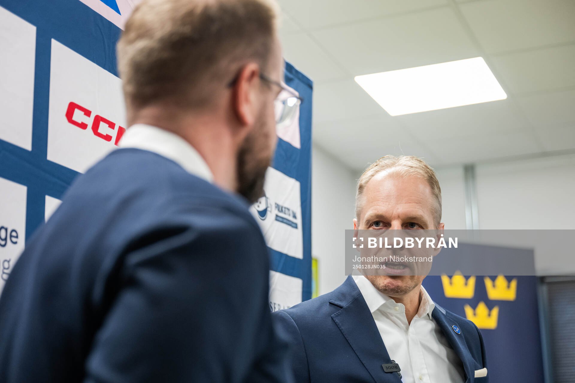 Juniorkronornas förbundskapten Magnus Hävelid