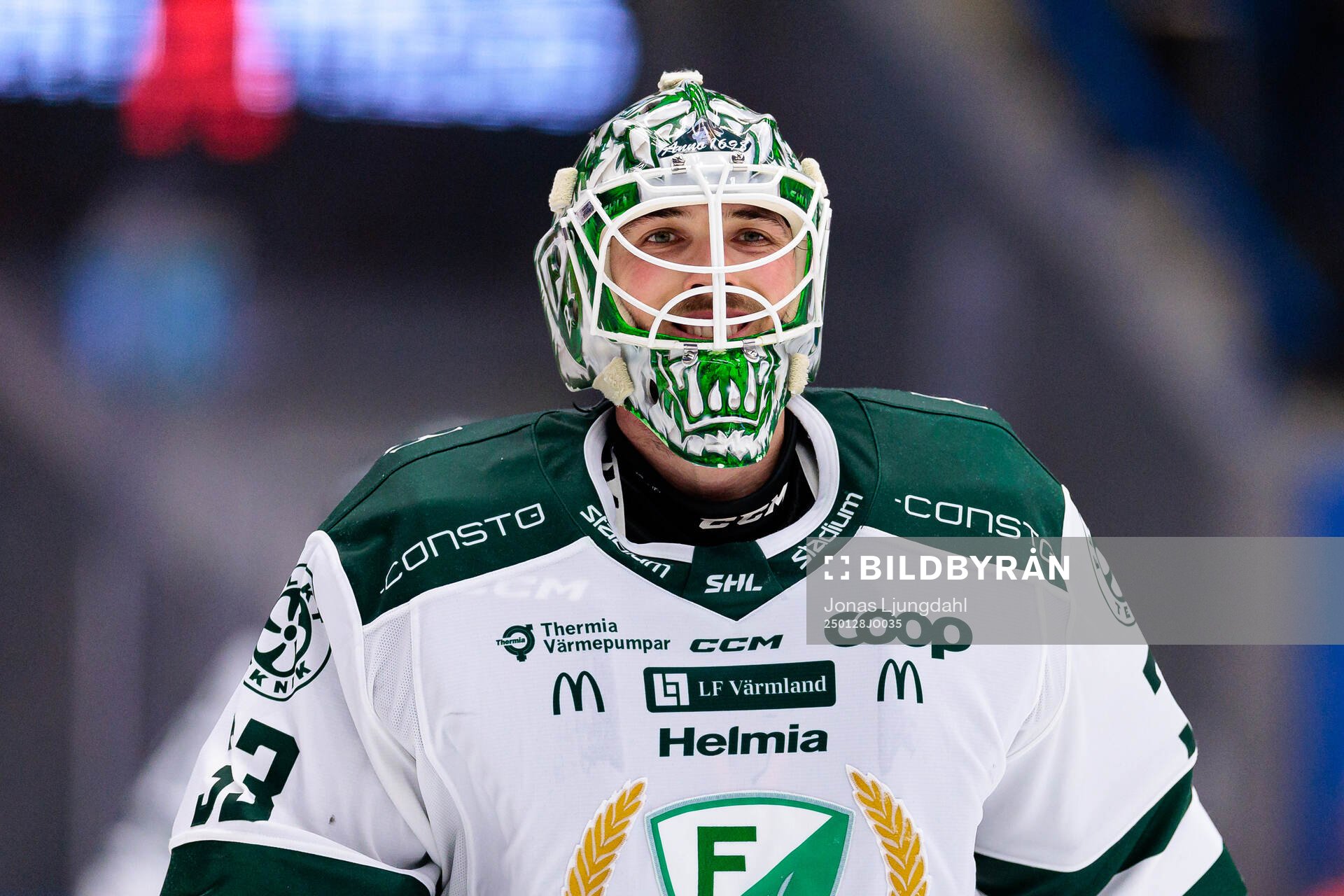 Färjestads målvakt Maxime Lagacé har ont