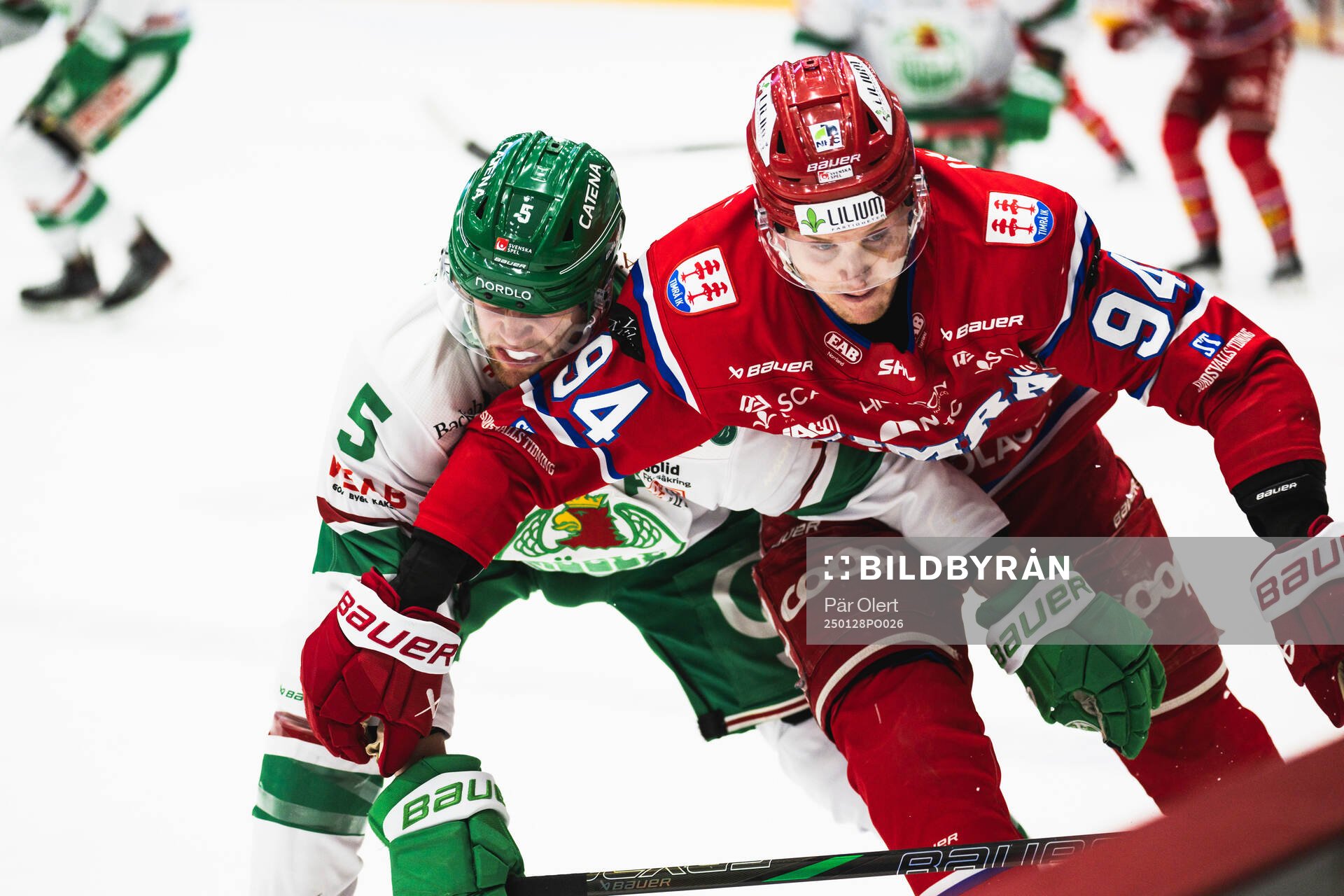 Rögles Ludvig Claesson och Timrås Sebastian Hartmann