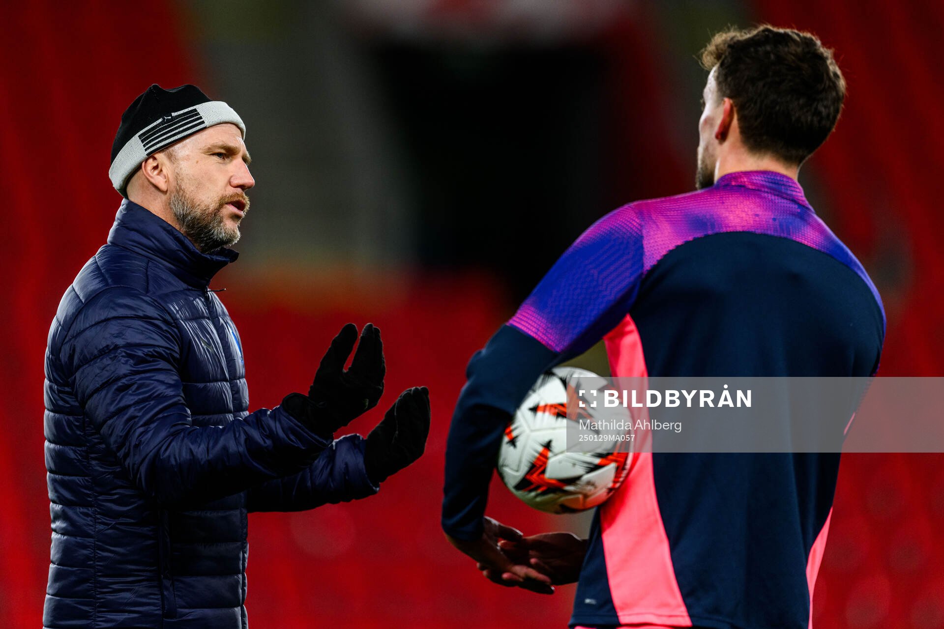 Head coach Henrik Rydström and Colin Rösler of Malmö FF