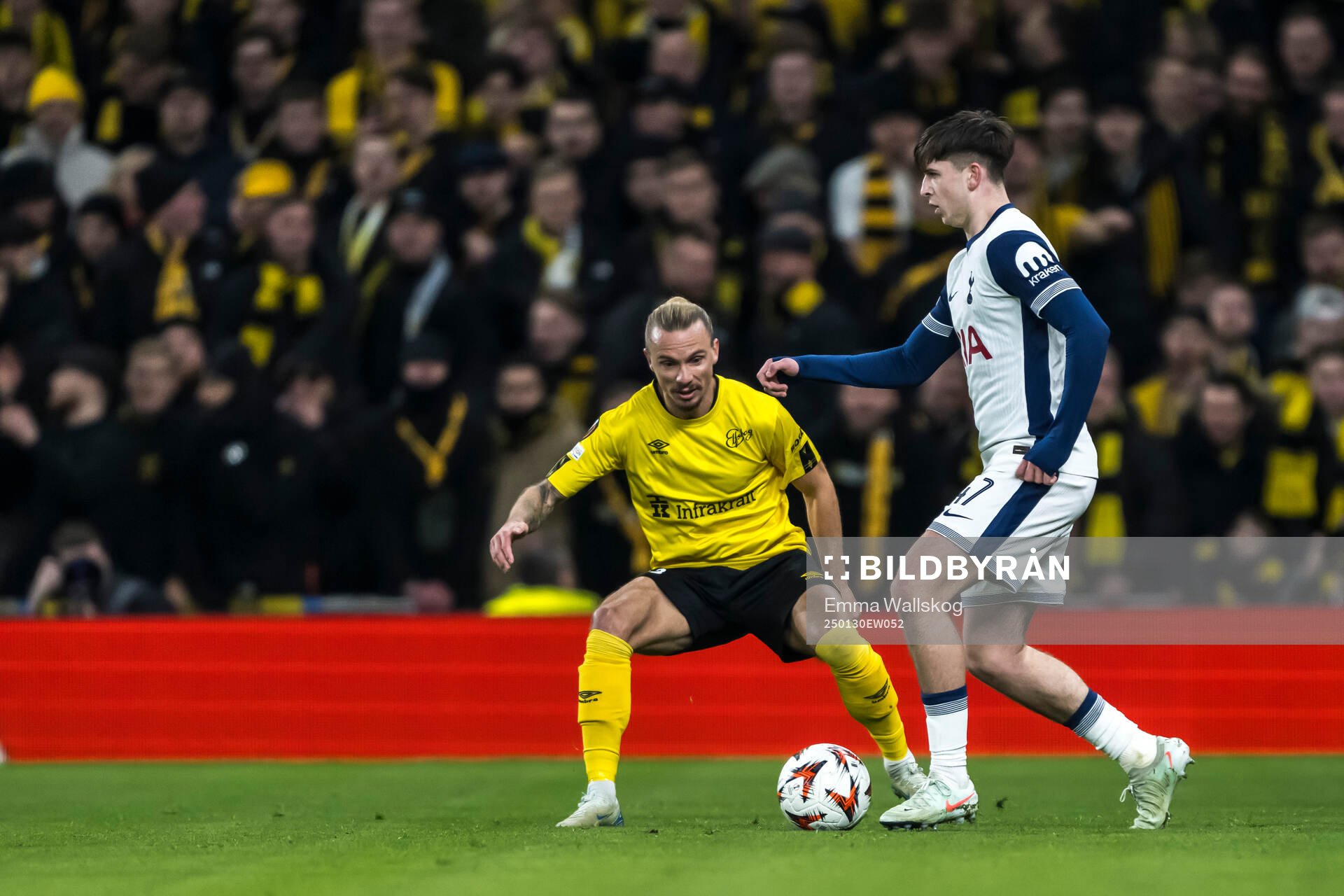 Niklas Hult of Elfsborg and Mikey Moore of Tottenham Hotspur