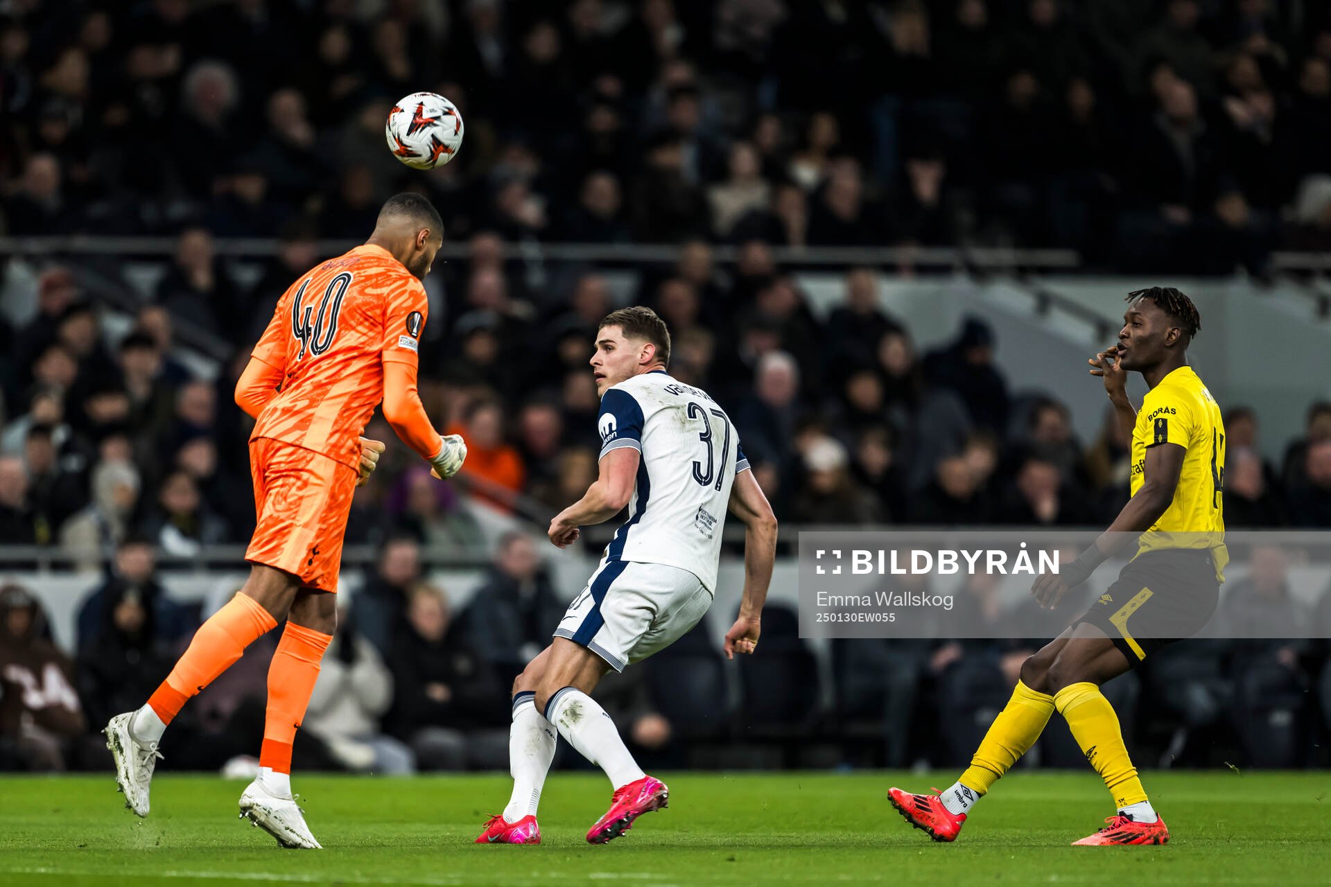 Goalkeeper Brandon Austin and Micky van de Ven of Tottenham Hotspur against Jalal Abdullai of Elfsborg during the UEFA Europa League football match between Tottenham Hotspur and Elfsborg on January 30, 2025 in London.