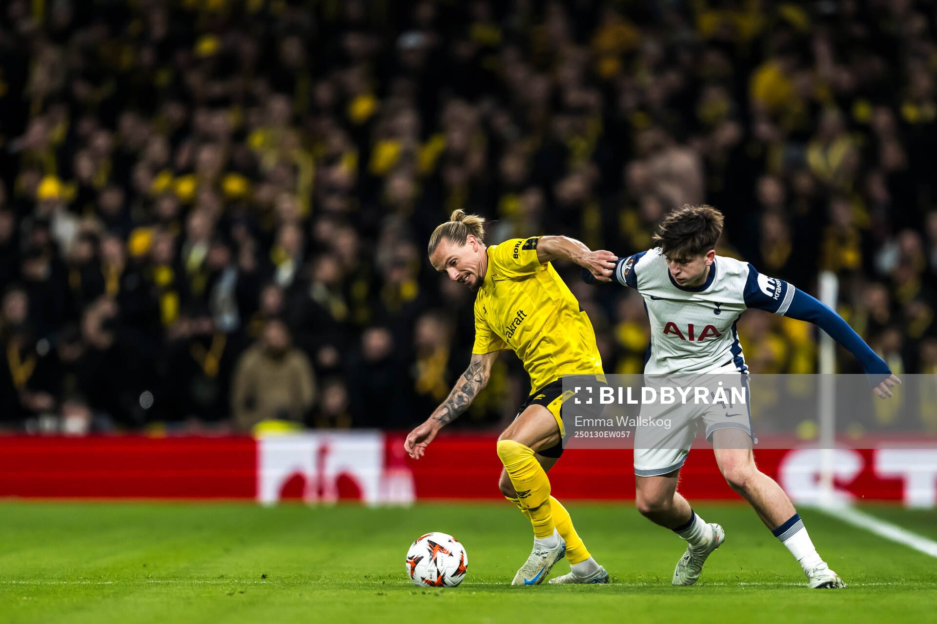 Niklas Hult of Elfsborg and Mikey Moore of Tottenham Hotspur