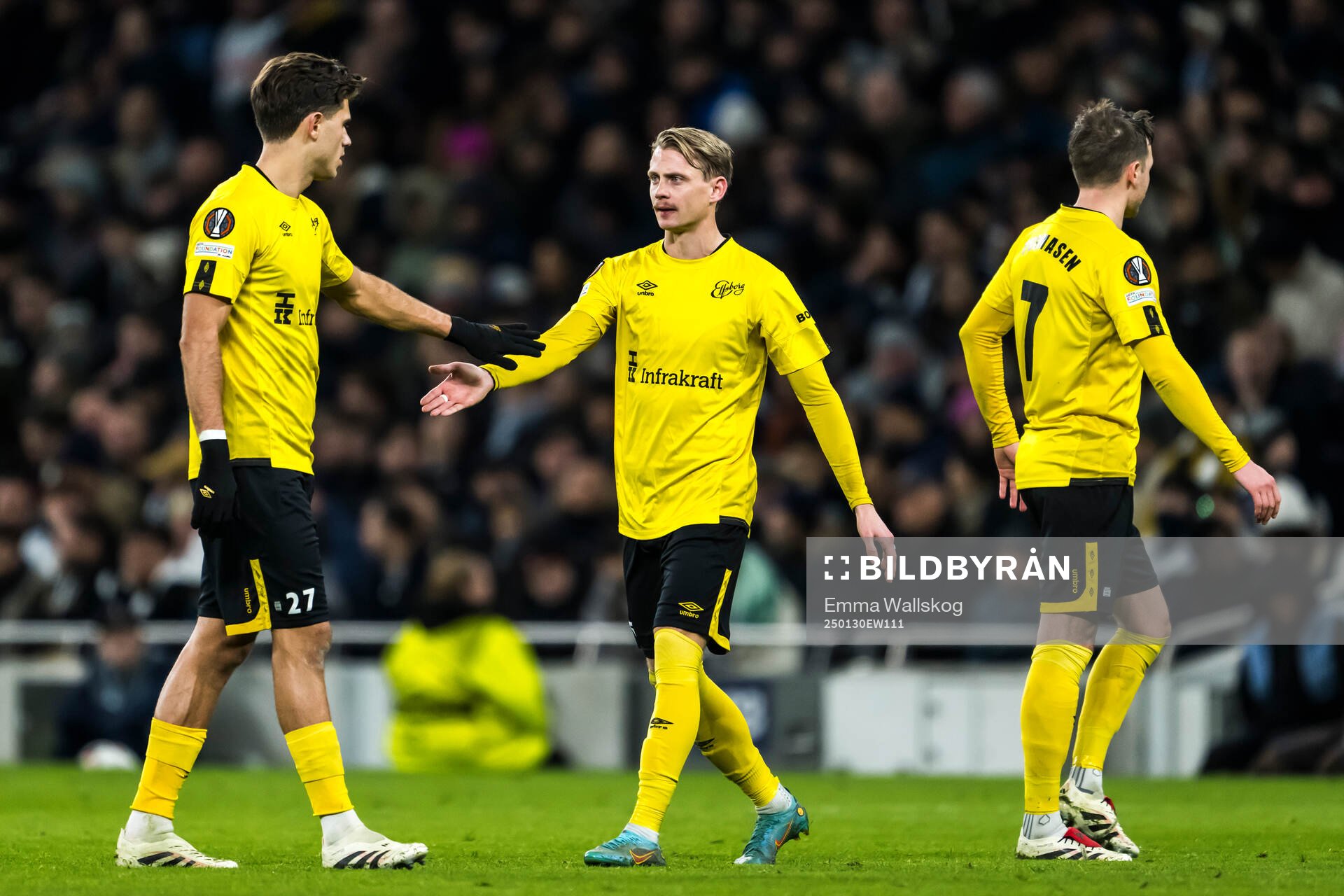 Besfort Zeneli and Simon Hedlund of Elfsborg
