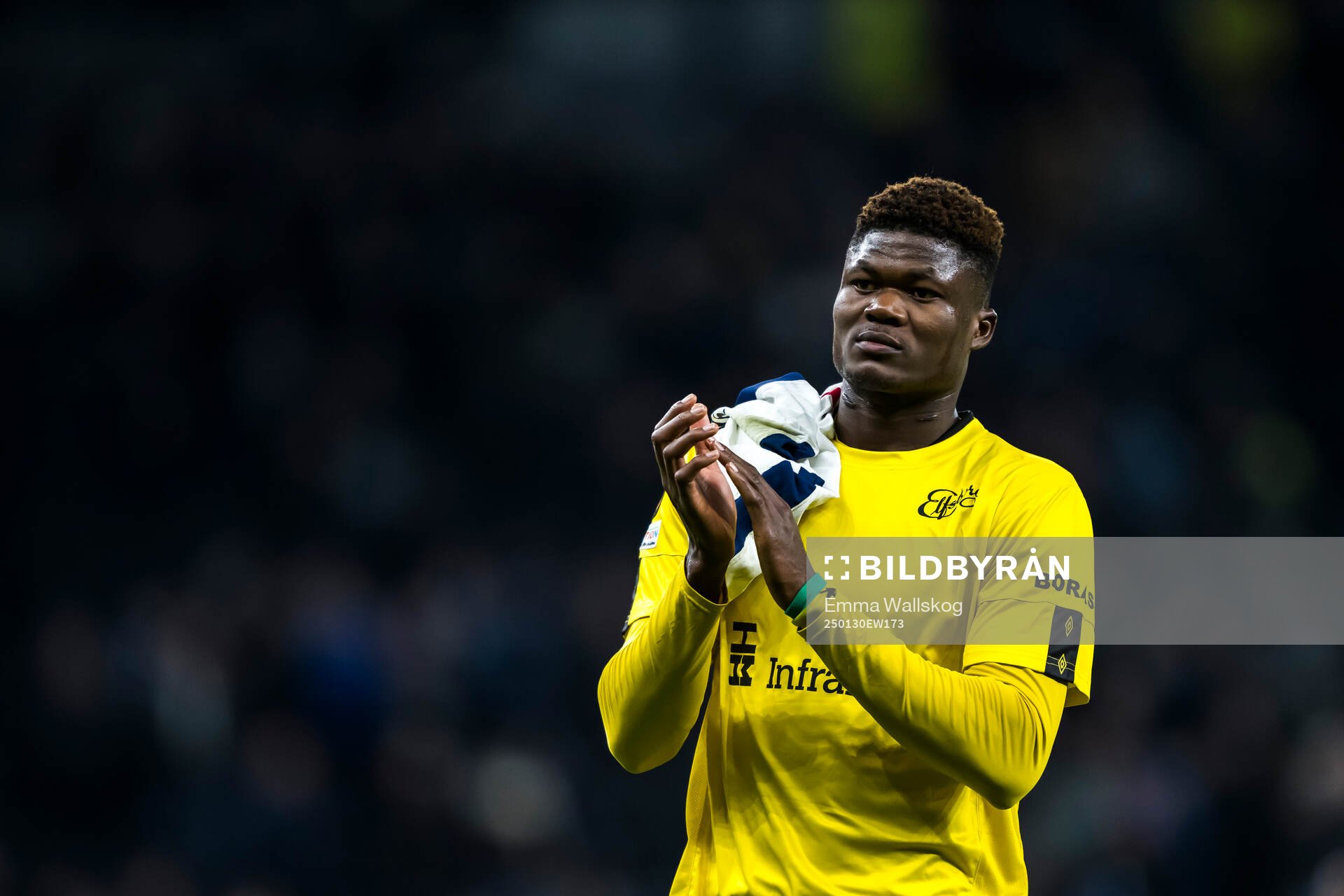 Terry Yegbe of Elfsborg looks dejected
