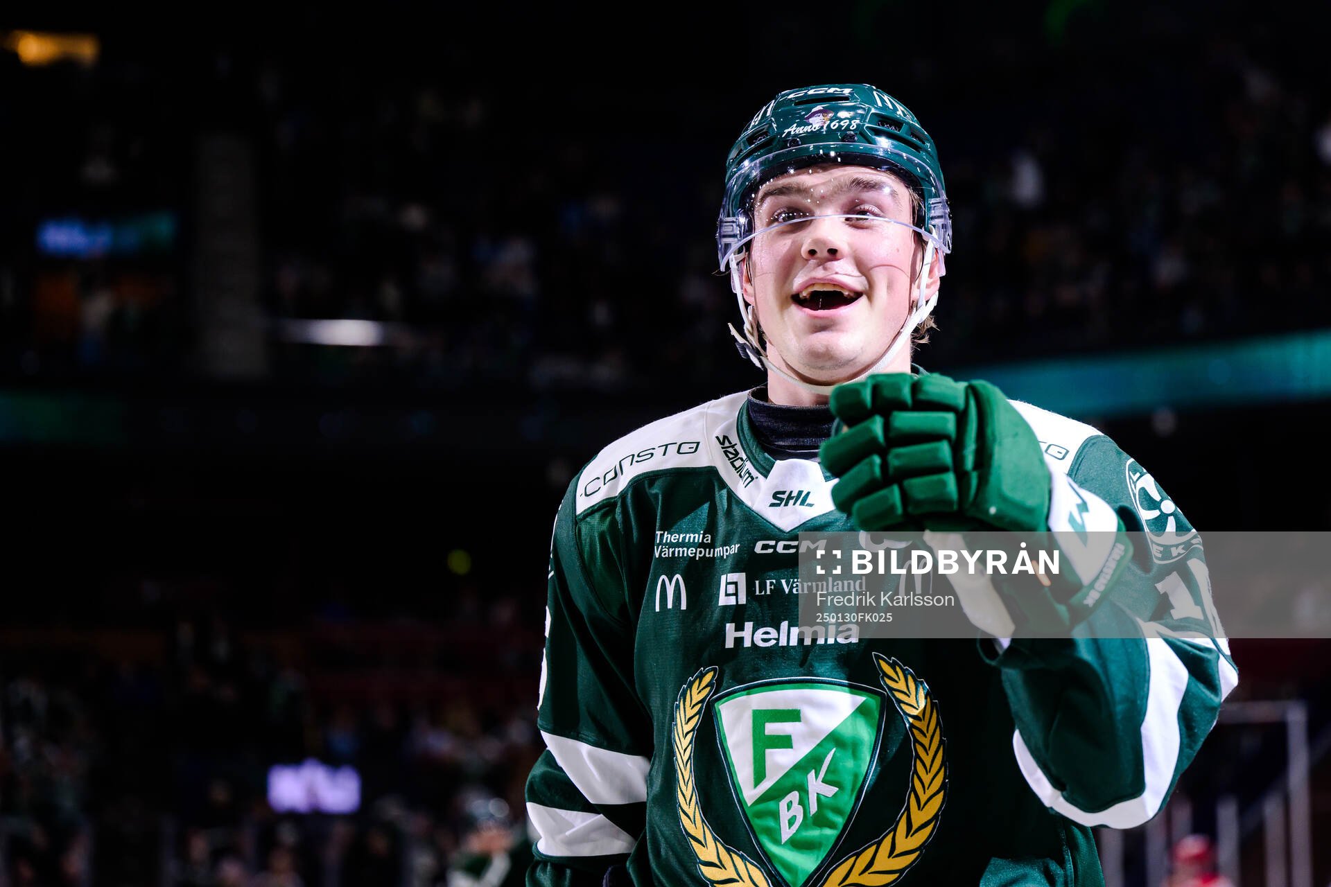Färjestads Alexander Ljungkrantz jublar
