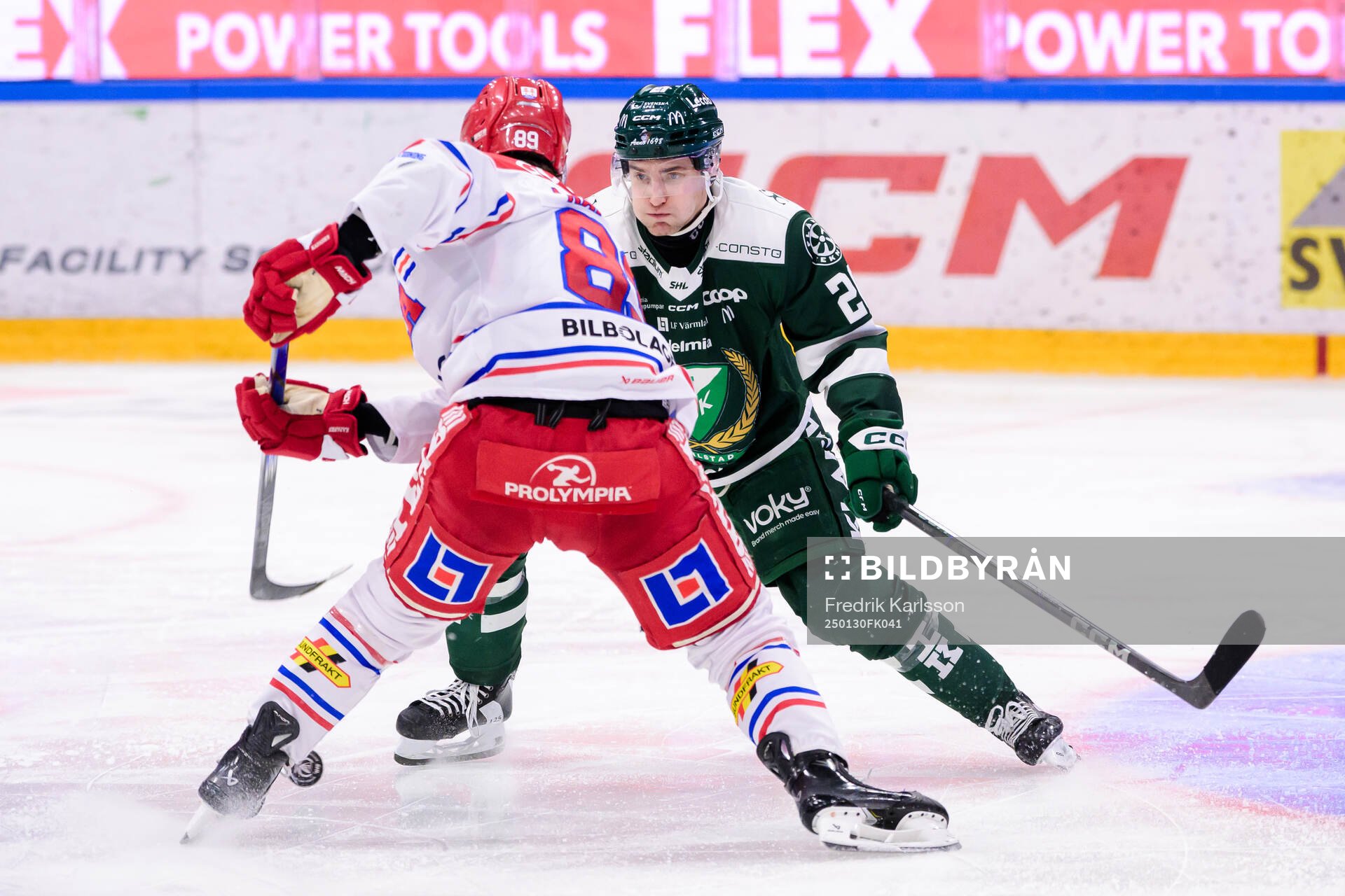 Timrås Oliver Kapanen och Färjestads Joel Nyström