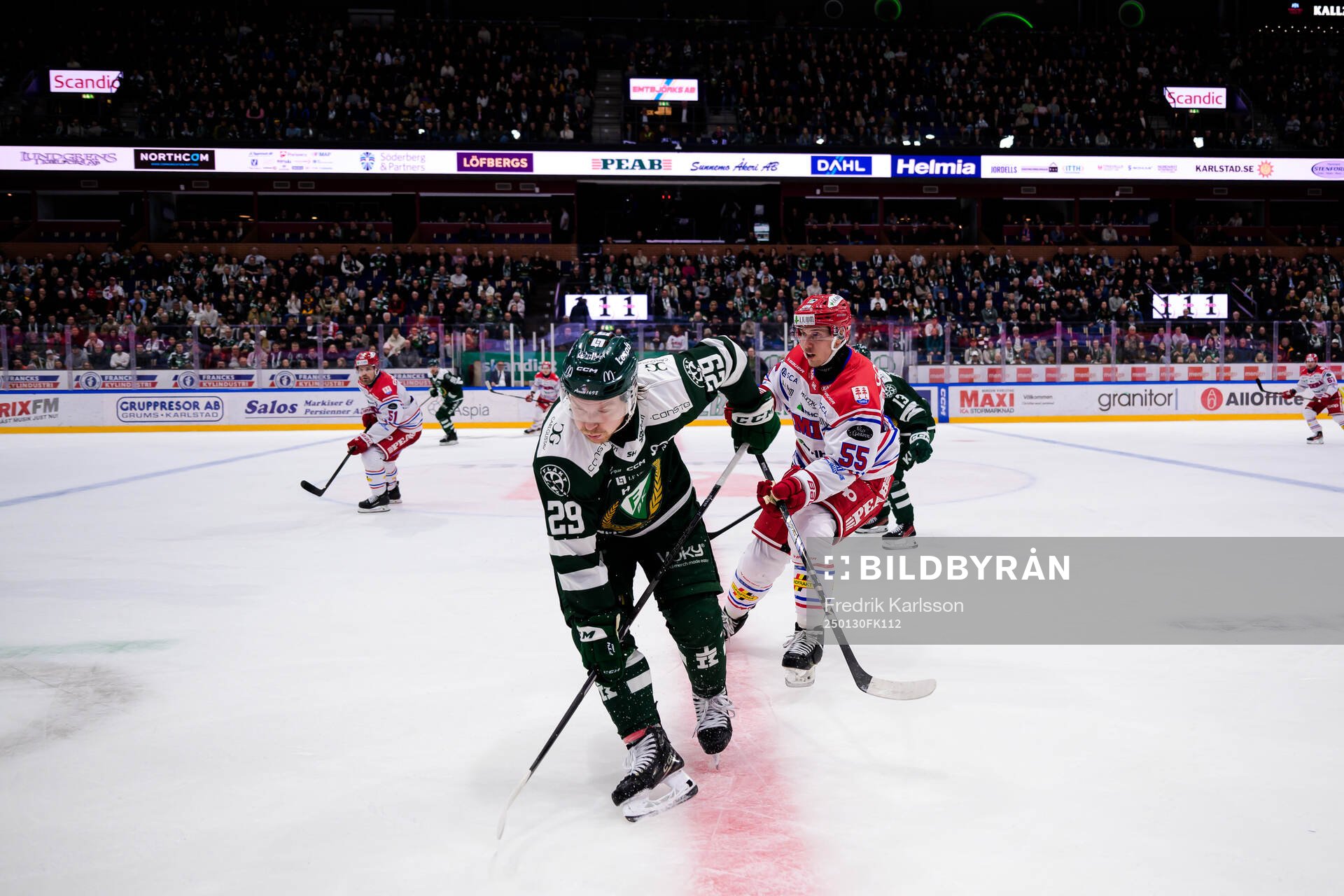 Färjestads Oskar Steen och Timrås Miika Koivisto