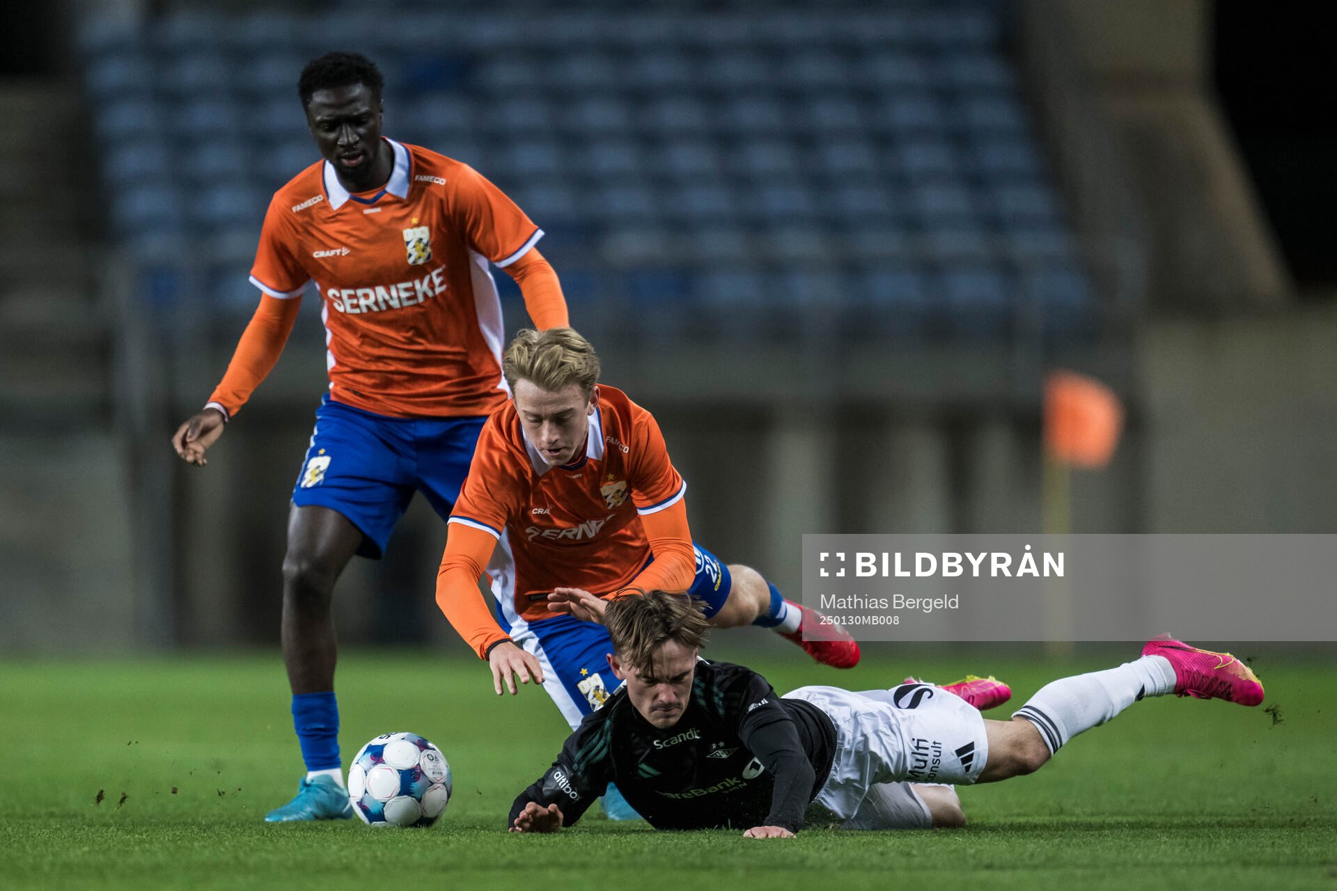 Imam Jagne and Noah Tolf of IFK Göteborg and Marius