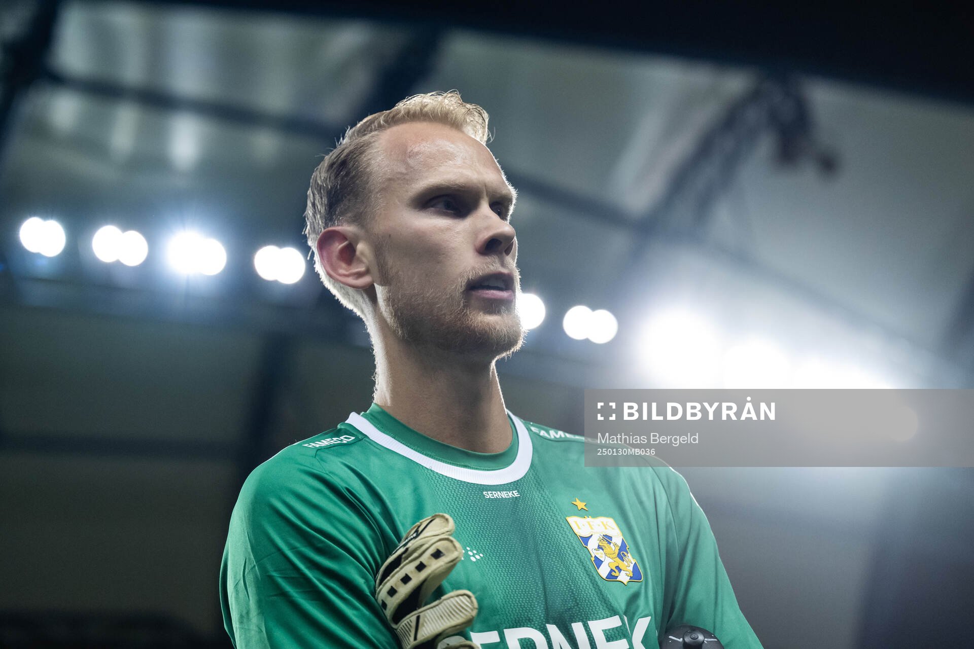 Goalkeeper Pontus Dahlberg of IFK Göteborg