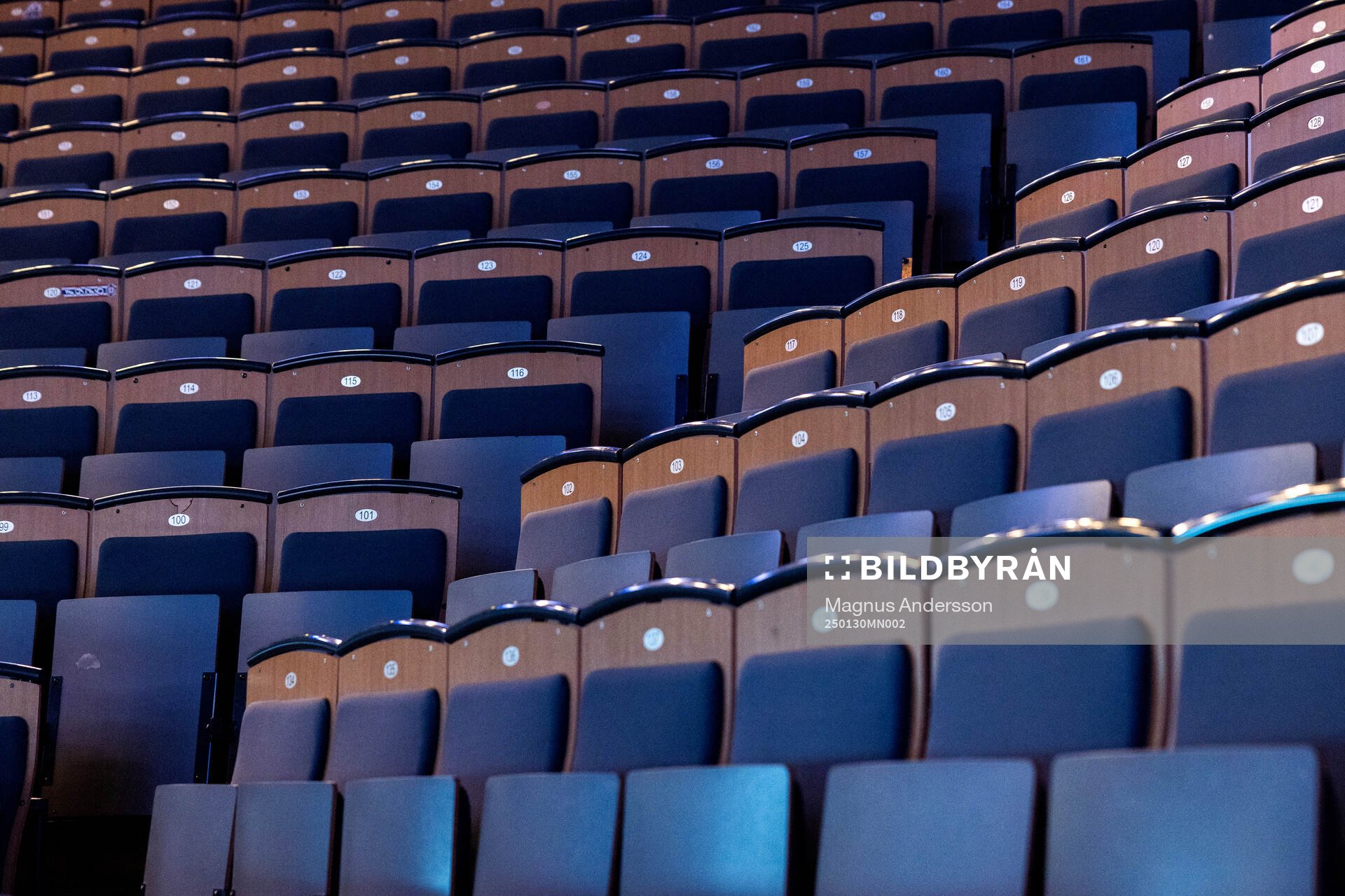 Sittplatser i Saab Arena