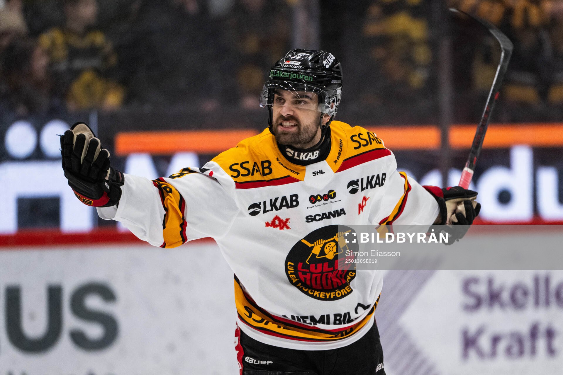Luleås Frederic Allard reagerar