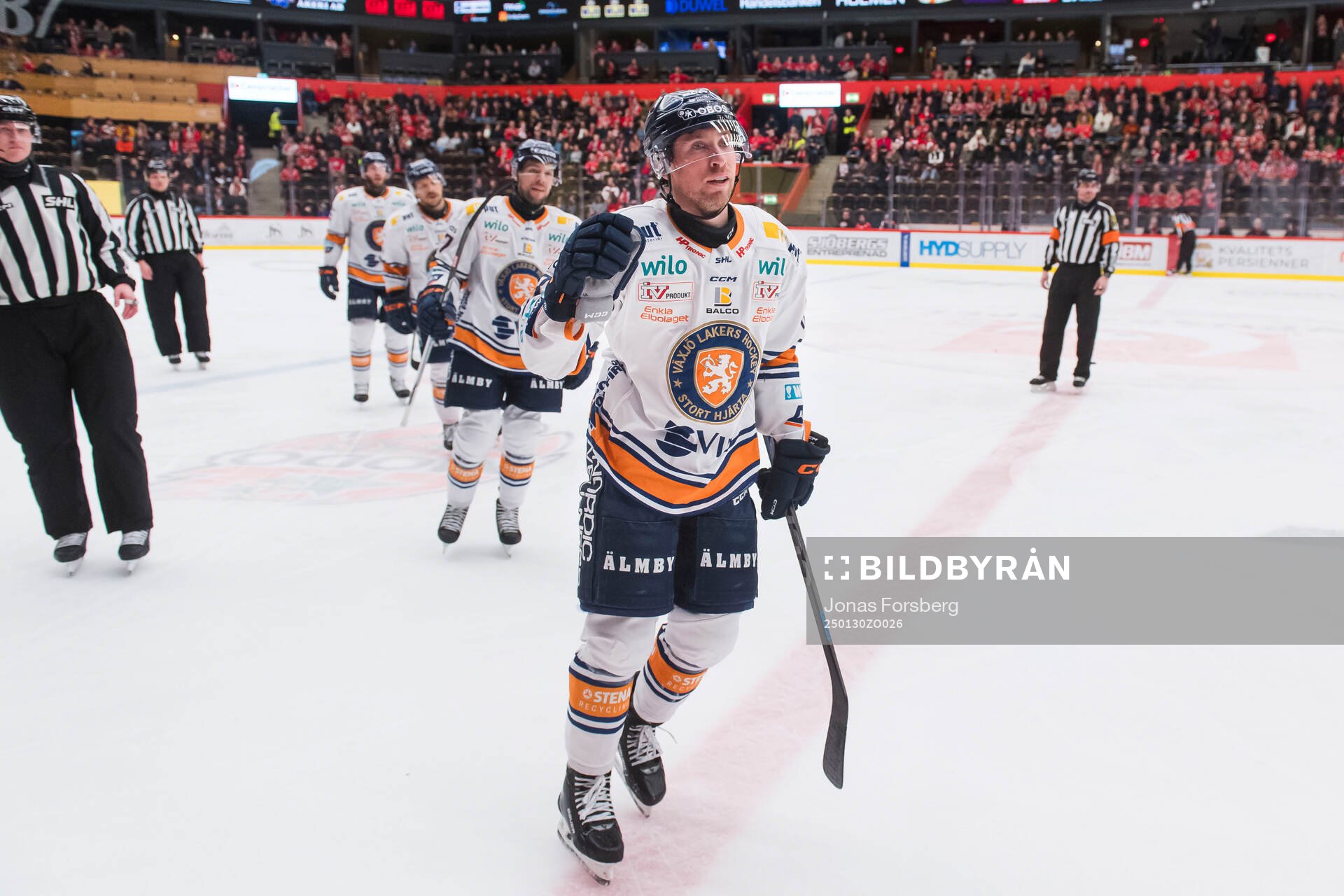 Växjös Dylan McLaughlin jublar