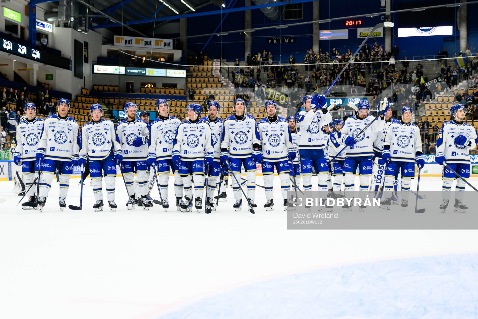 Leksands spelare jublar
