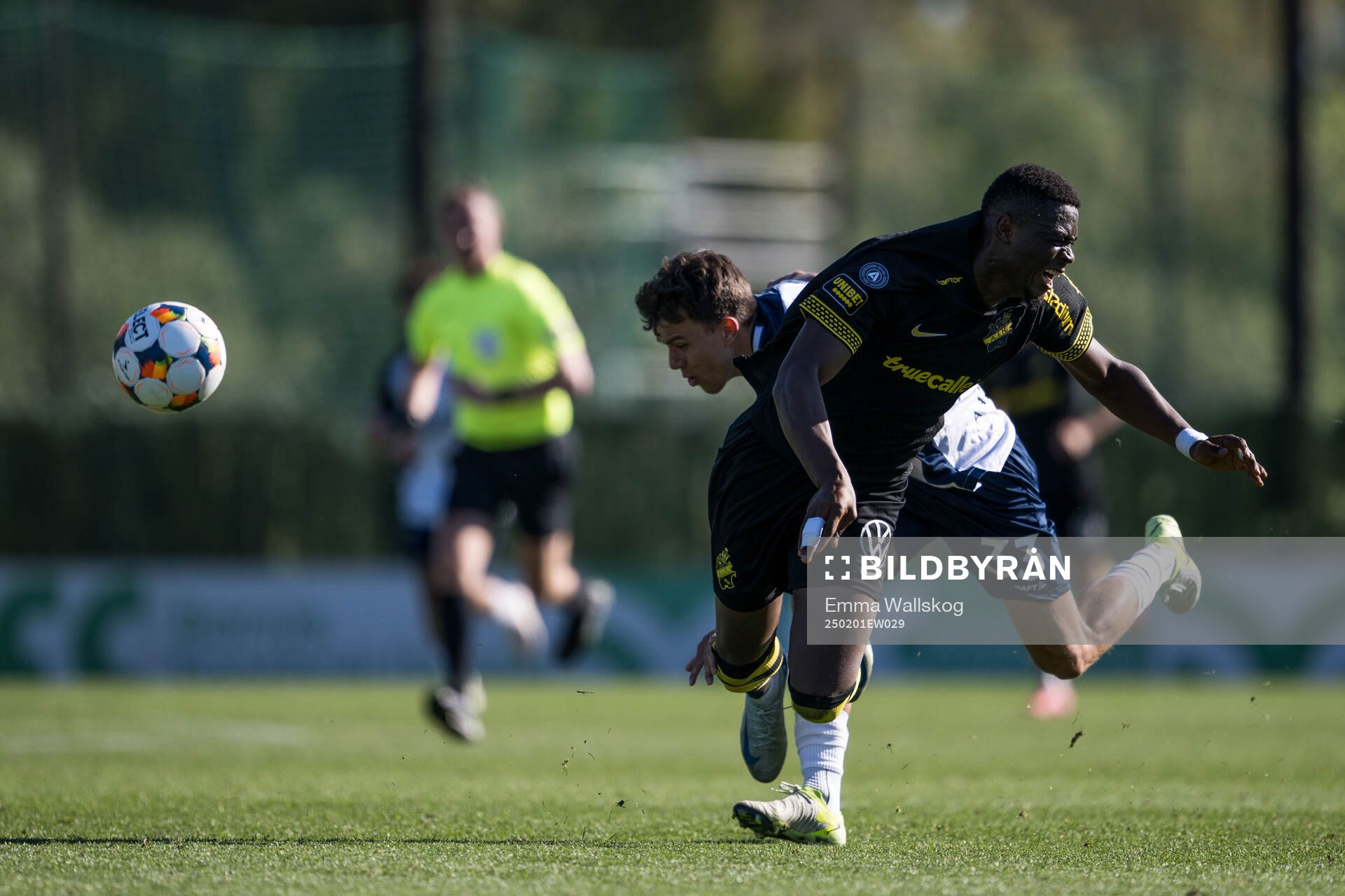 Emmanuel Gono of AIK and Luka Callø of AGF Århus