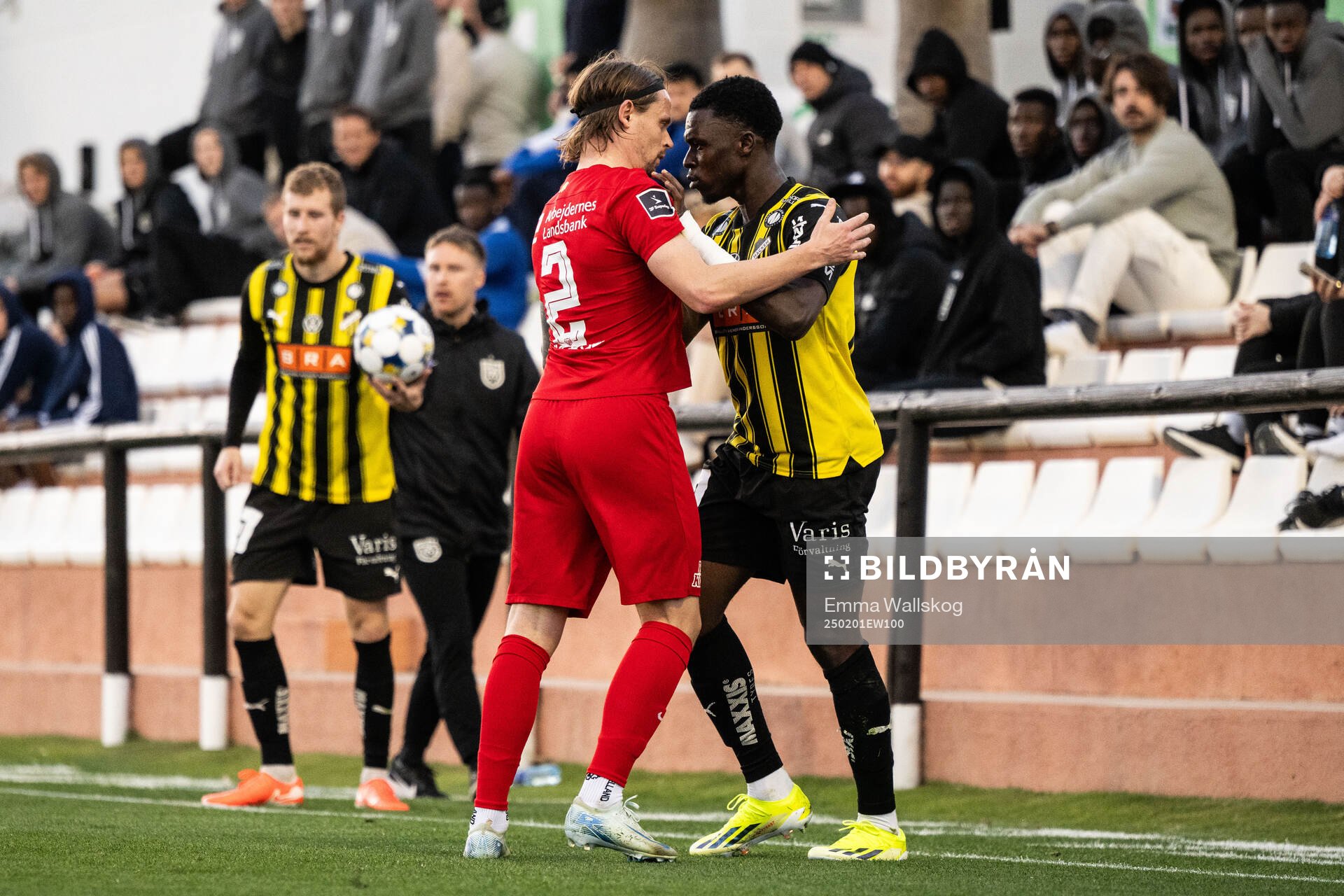 Peter Ankersen of FC Nordsjälland and Zeidane Inoussa of