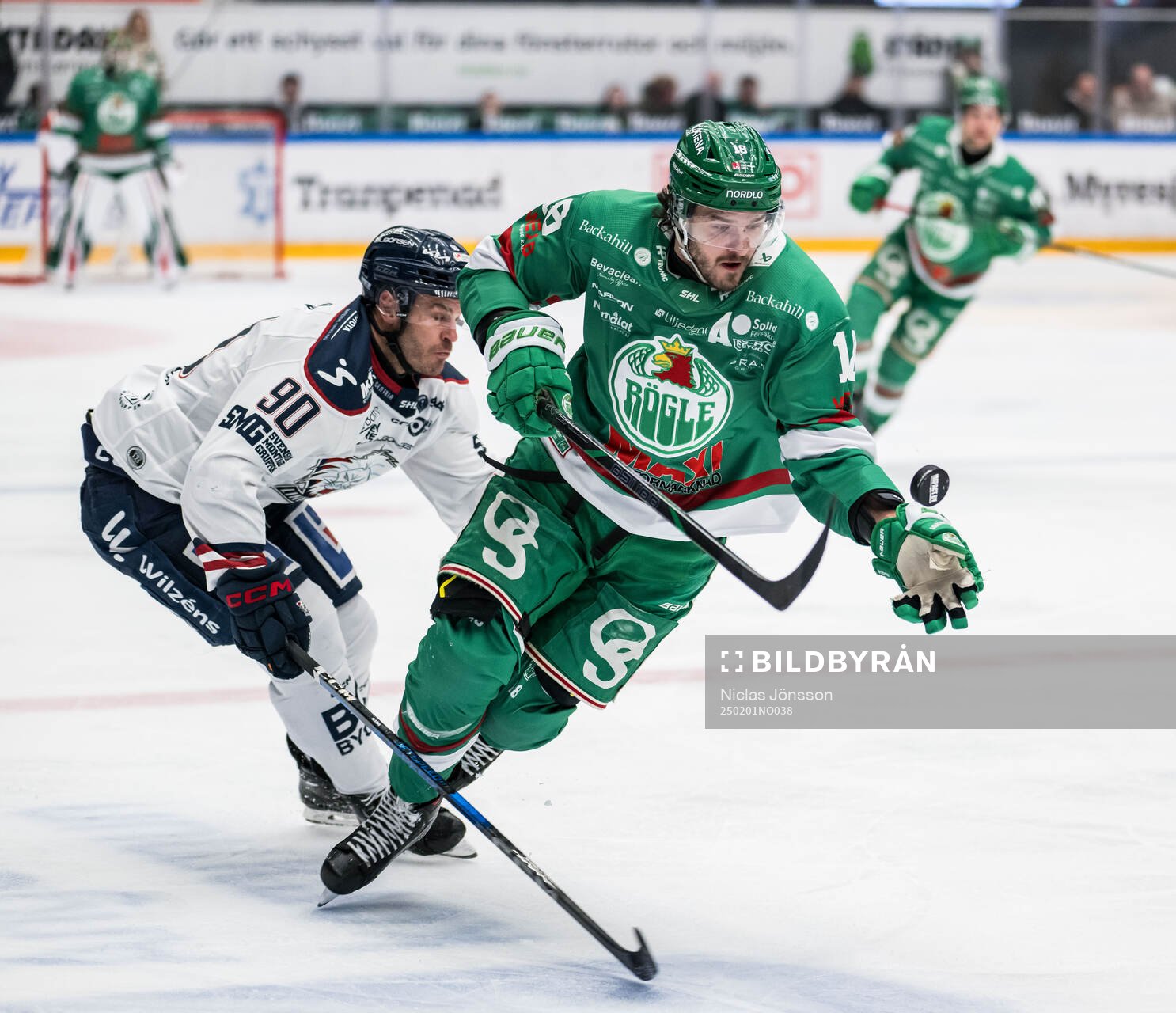 Linköpings Lance Bouma och Rögles Dennis Everberg
