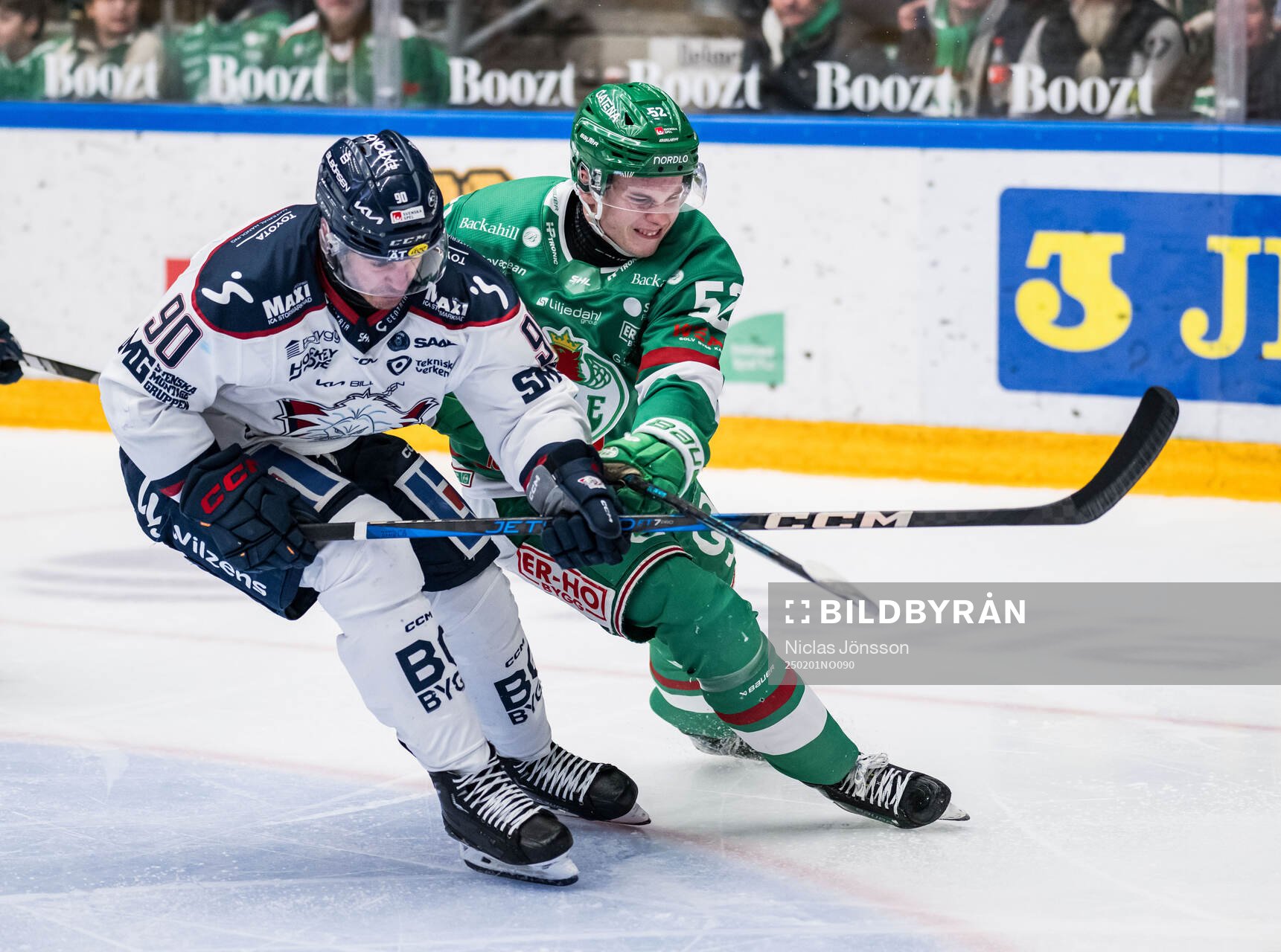 Linköpings Lance Bouma och Rögles Felix Nilsson