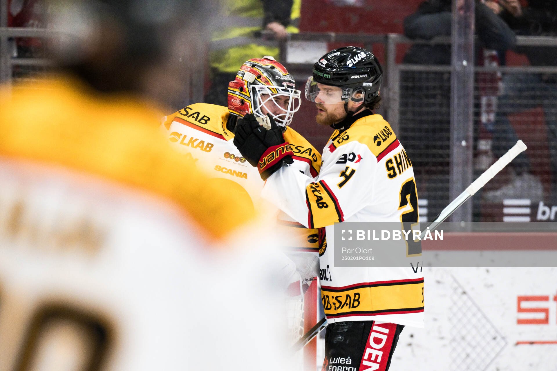 Luleås målvakt Joel Lassinantti och Brendan Shinnimin