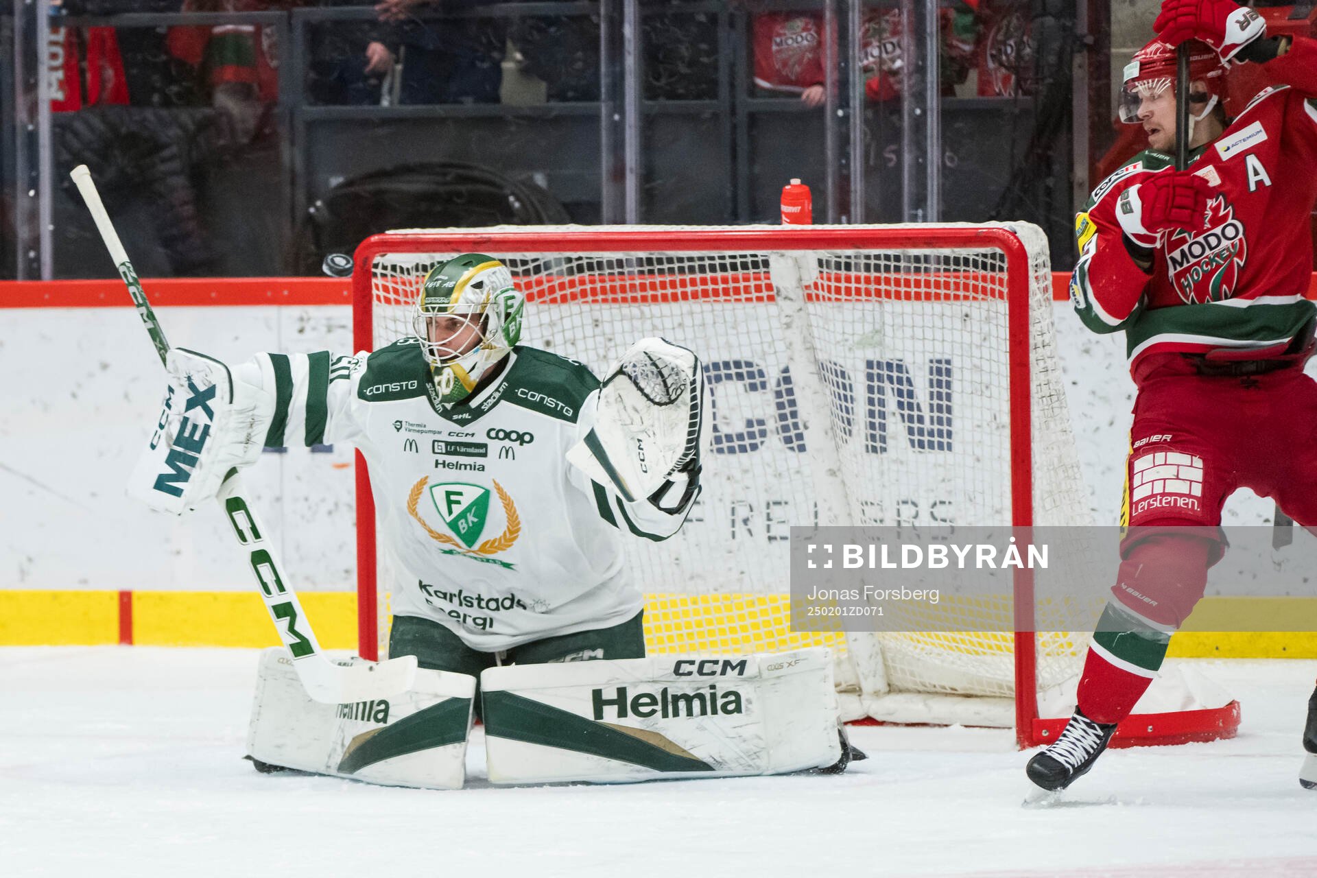 Färjestads målvakt Damian Clara