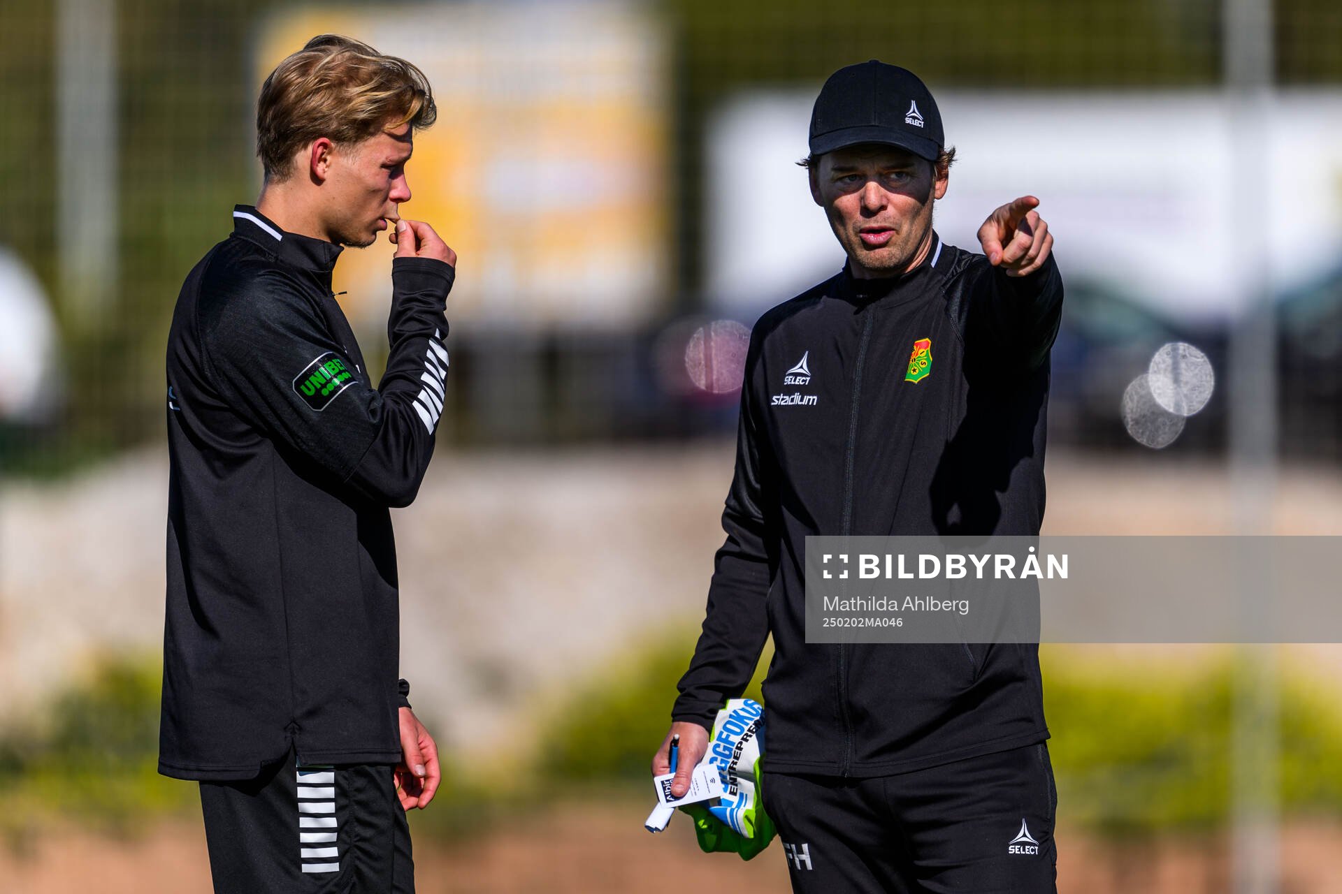 GAIS Rasmus Niklasson Petrovic och tränare Fredrik Holmberg