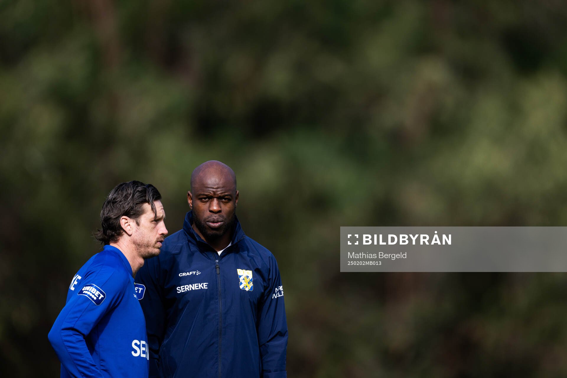 Gustav Svensson och fystränare Hakeem Araba