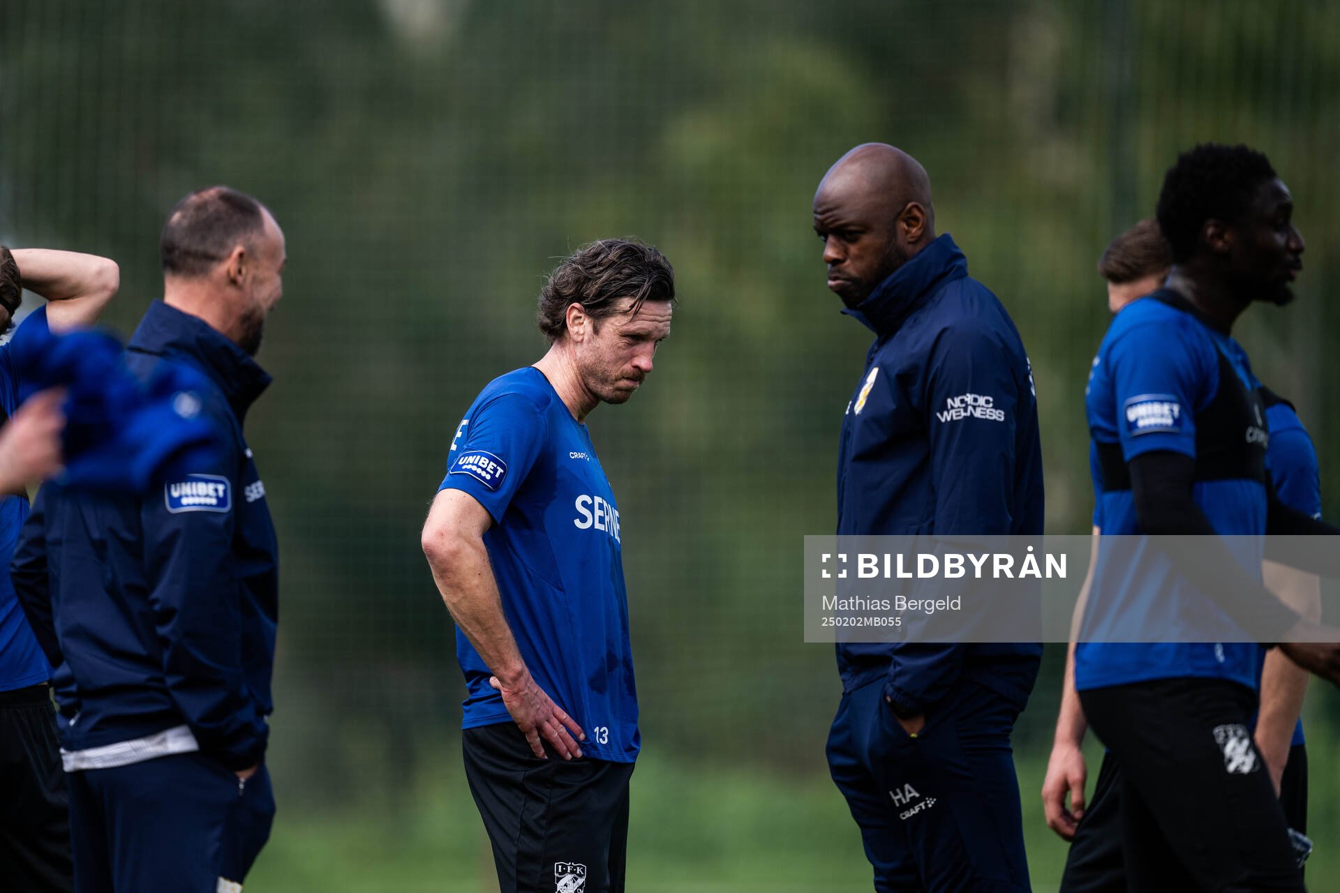 Gustav Svensson och fystränare Hakeem Araba