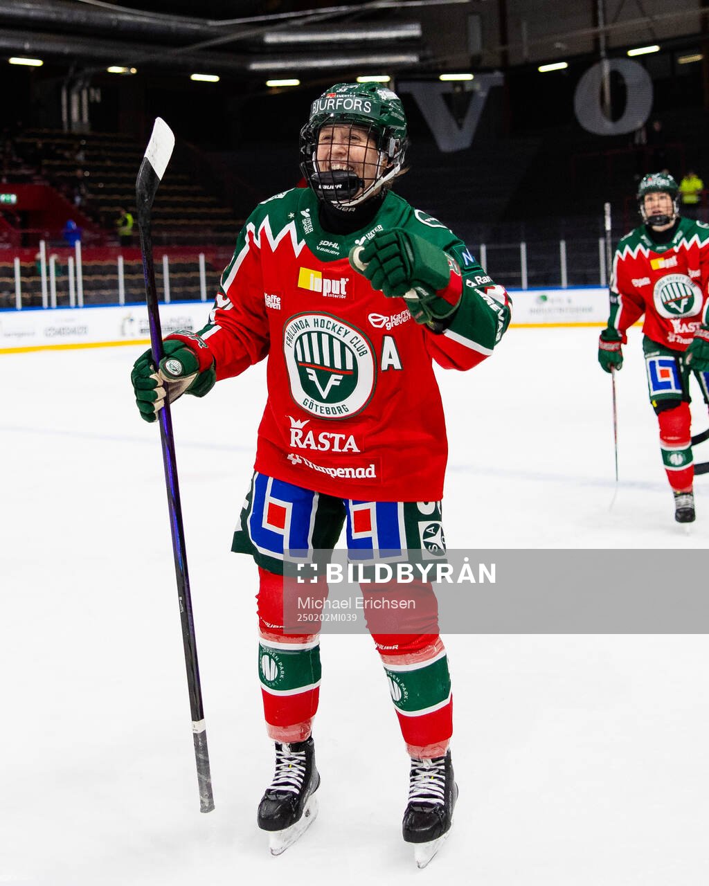 Frölundas Michelle Karvinen jublar