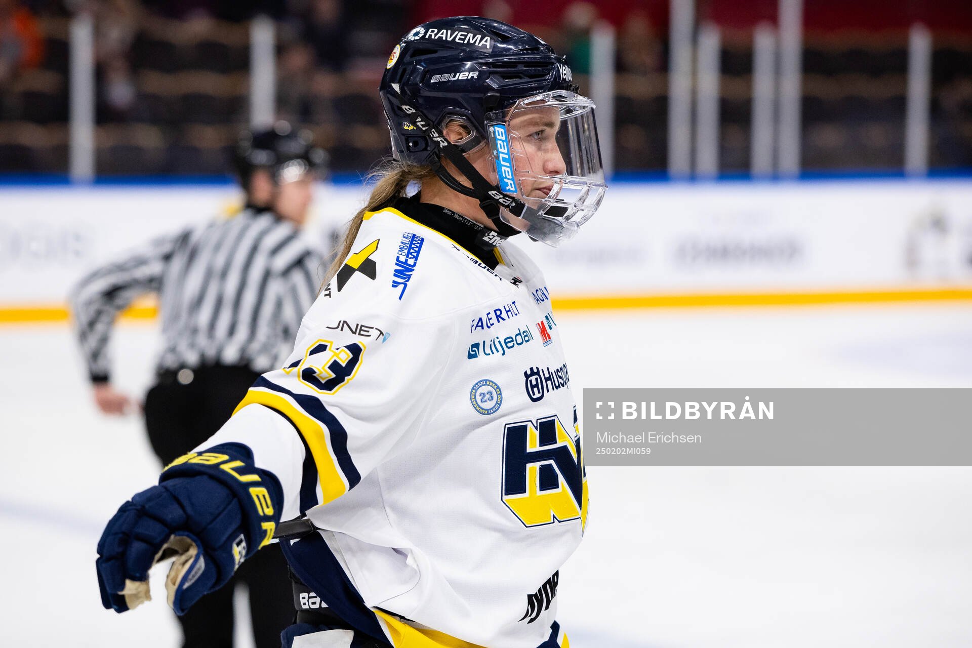 HV71s Julia Nearis
