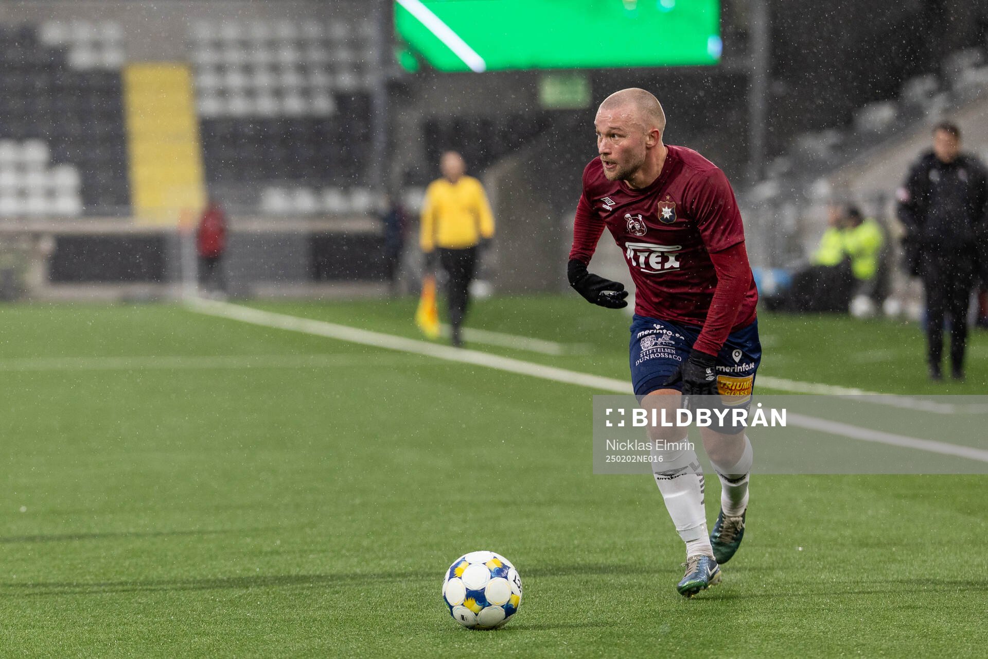 Örgrytes Nicklas Bärkroth under träningsmatchen i fotboll mellan Örgryte och Öster den 2 februari 2025 i Göteborg. 