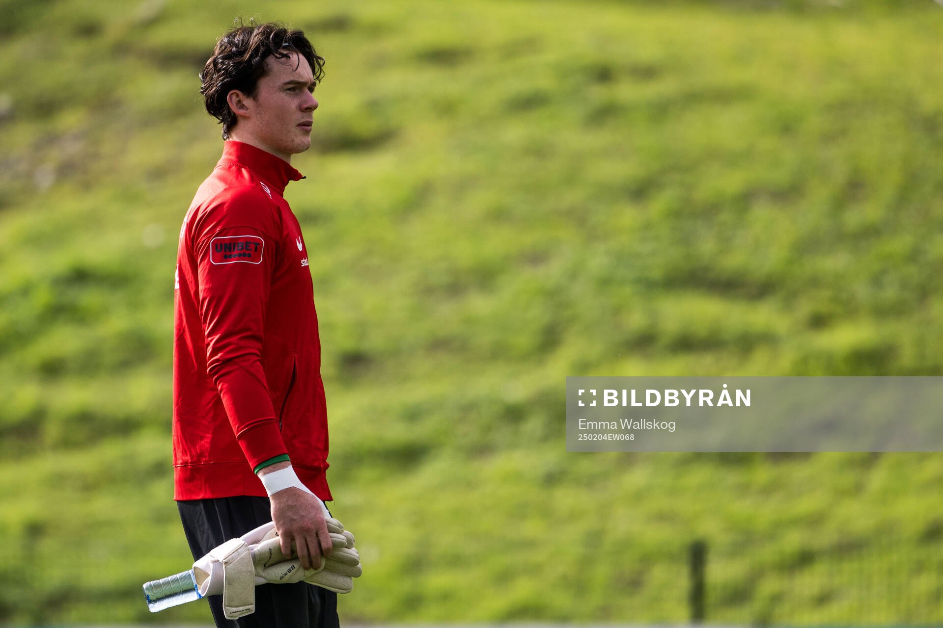 Goalkeeper Leo Cavallius of Brommapojkarna ahead of the friendly football match between Brommapojkarna and Fredrikstad on February 4, 2025 in Marbella.