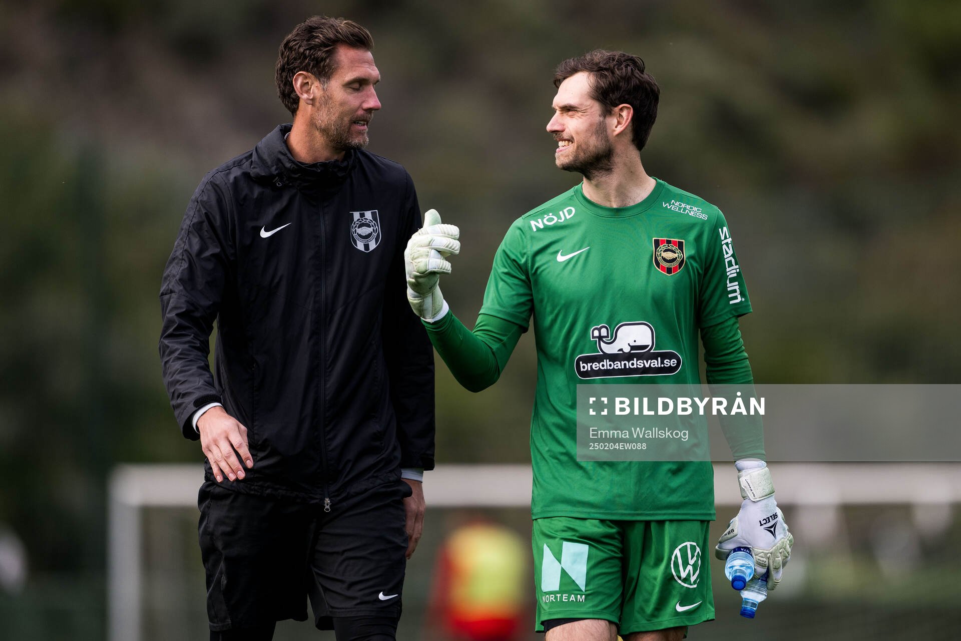 Goalkeeper coach Andreas Isaksson and Goalkeeper Davor