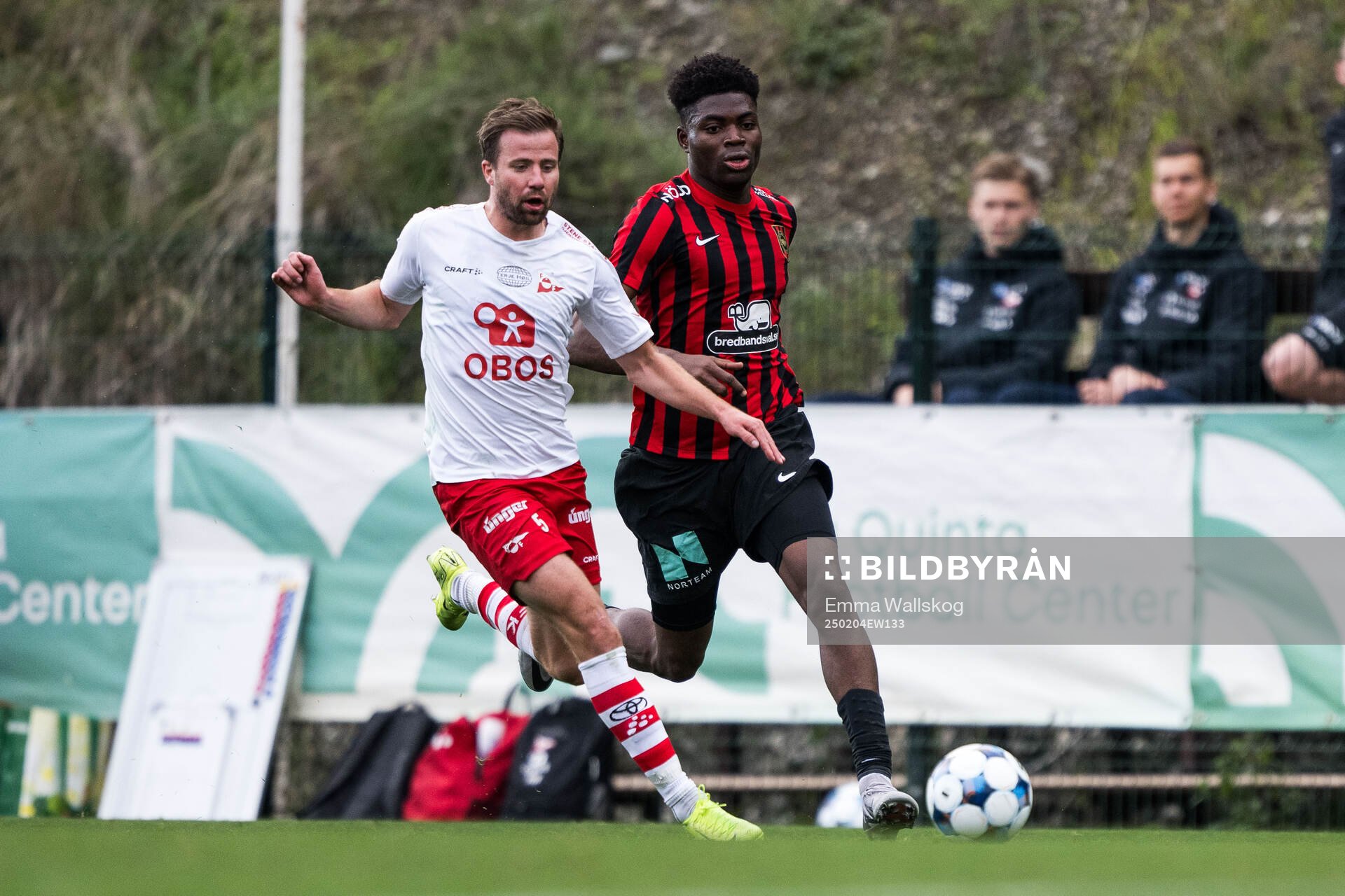 Simen Rafn of Fredrikstad and Ezekiel Alladoh of