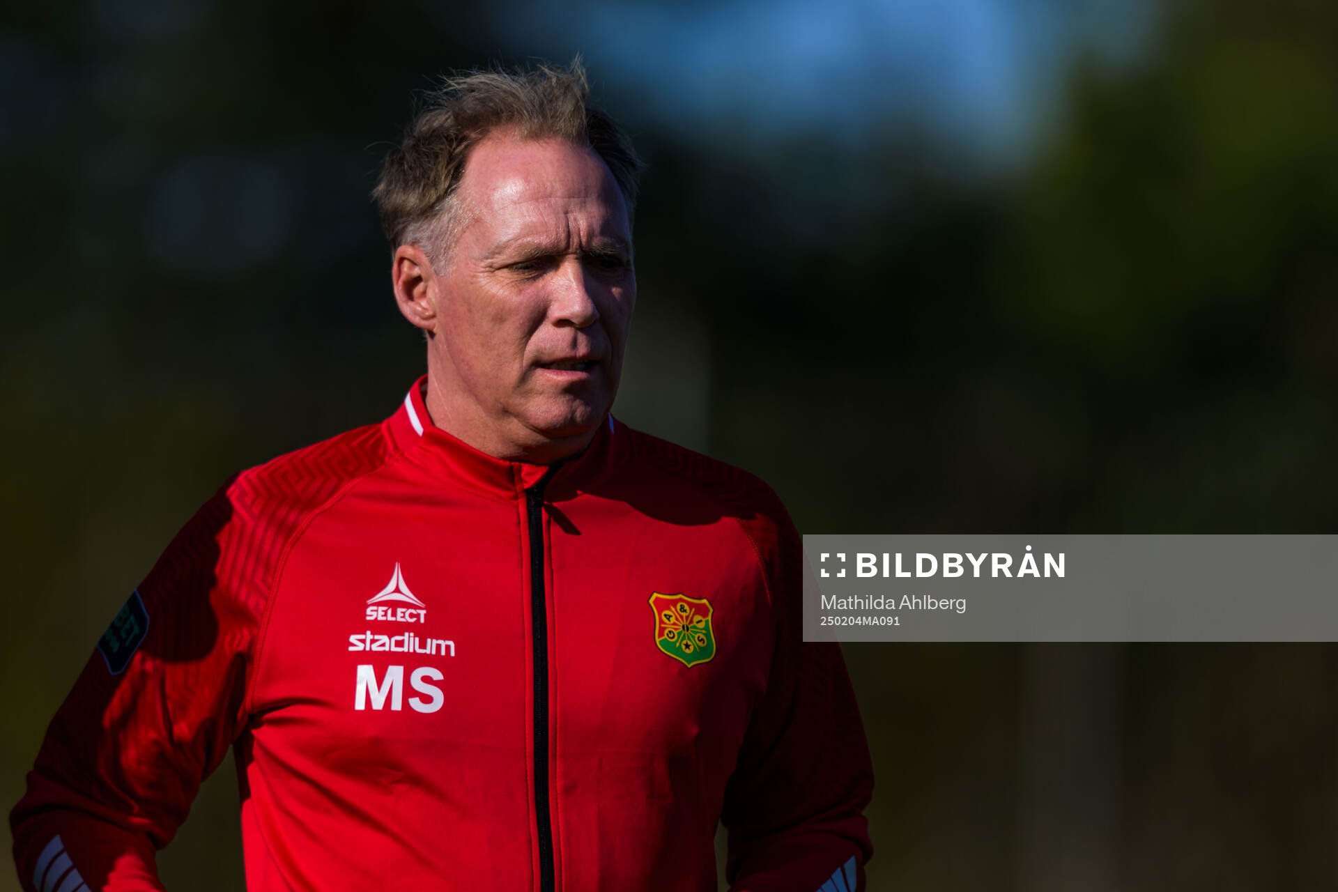 GAIS tekniskchef Magnus Sköldmark under en fotbollsträning med GAIS den 4 februari 2025 i Albir. 
