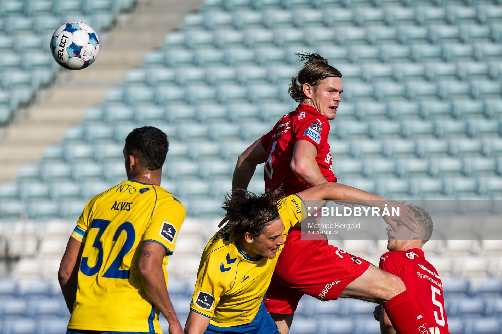 Rasmus Lauridsen of Brøndby and Hugo Andersson of Värnamo