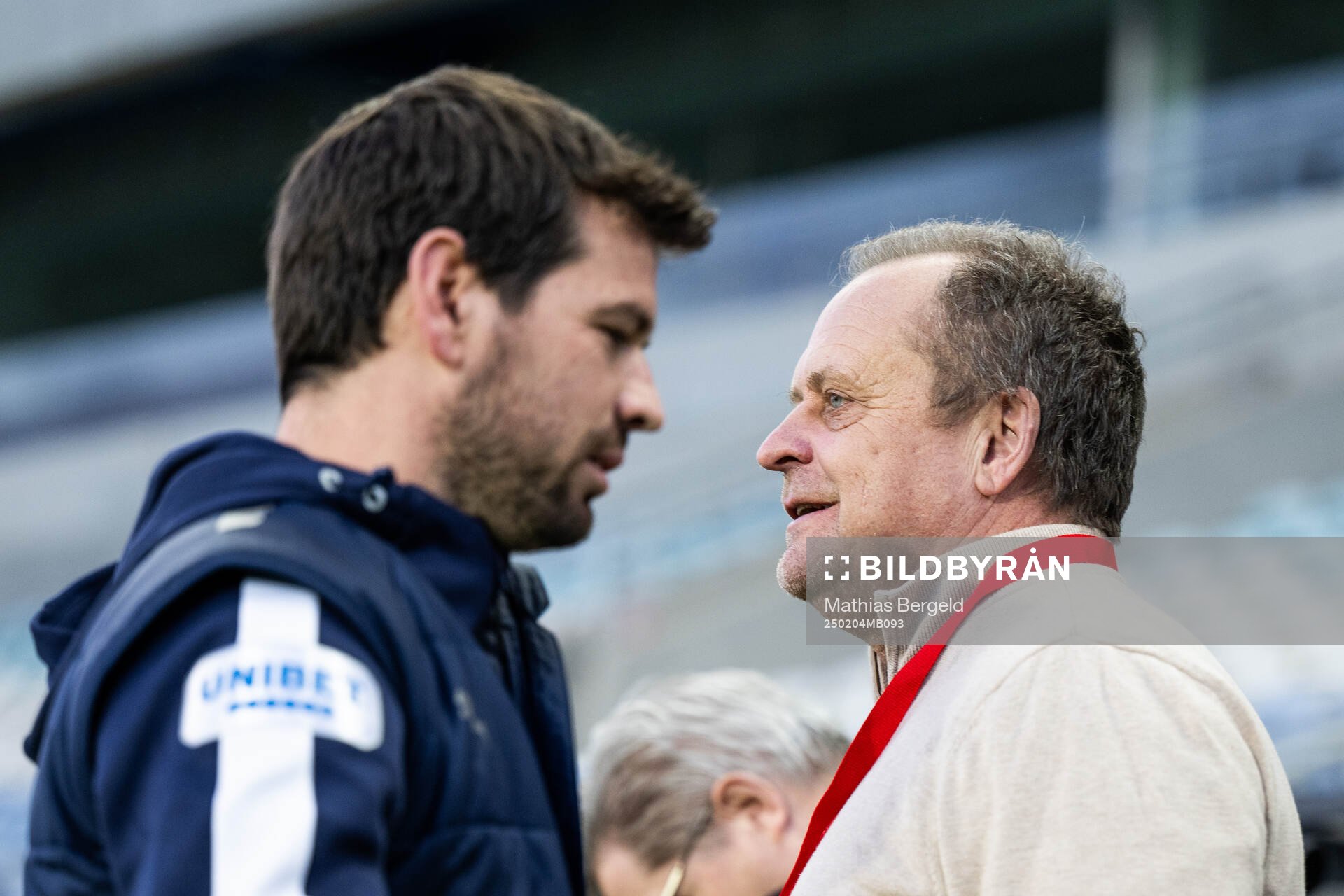 Head coach Ferran Sibila and Jonas Thern of Värnamo