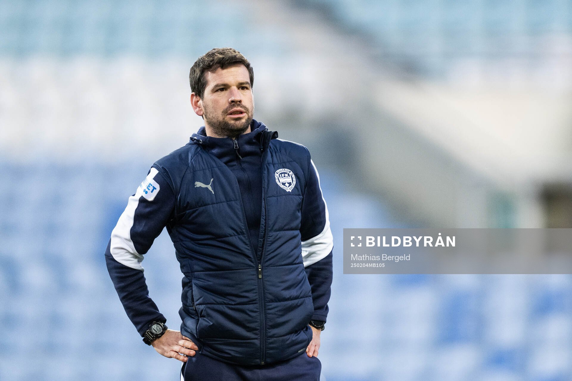 Head coach Ferran Sibila of Värnamo