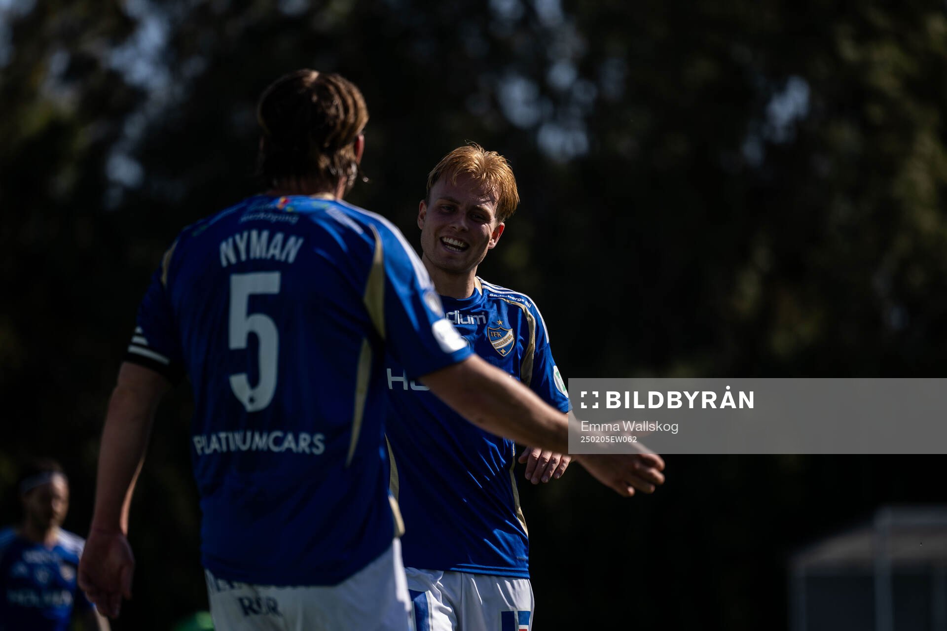 Christoffer Nyman of IFK Norrköping celebrates with Isak