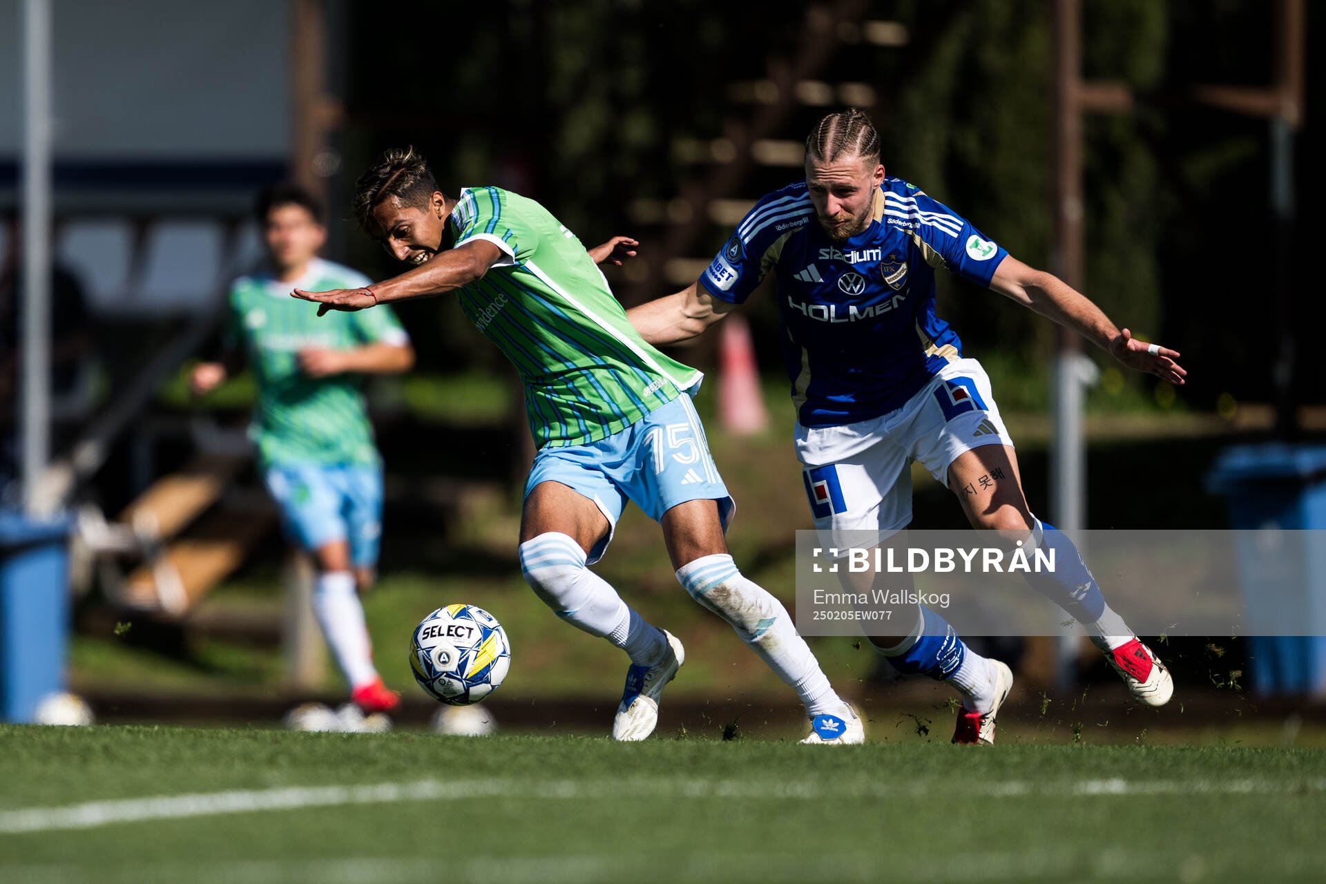 Danny Leyva of Seattle Sounders FC and Kevin Höög Jansson of IFK Norrköping during the friendly football match between IFK Norrköping and Seattle Sounders FC on February 5, 2025 in Marbella.